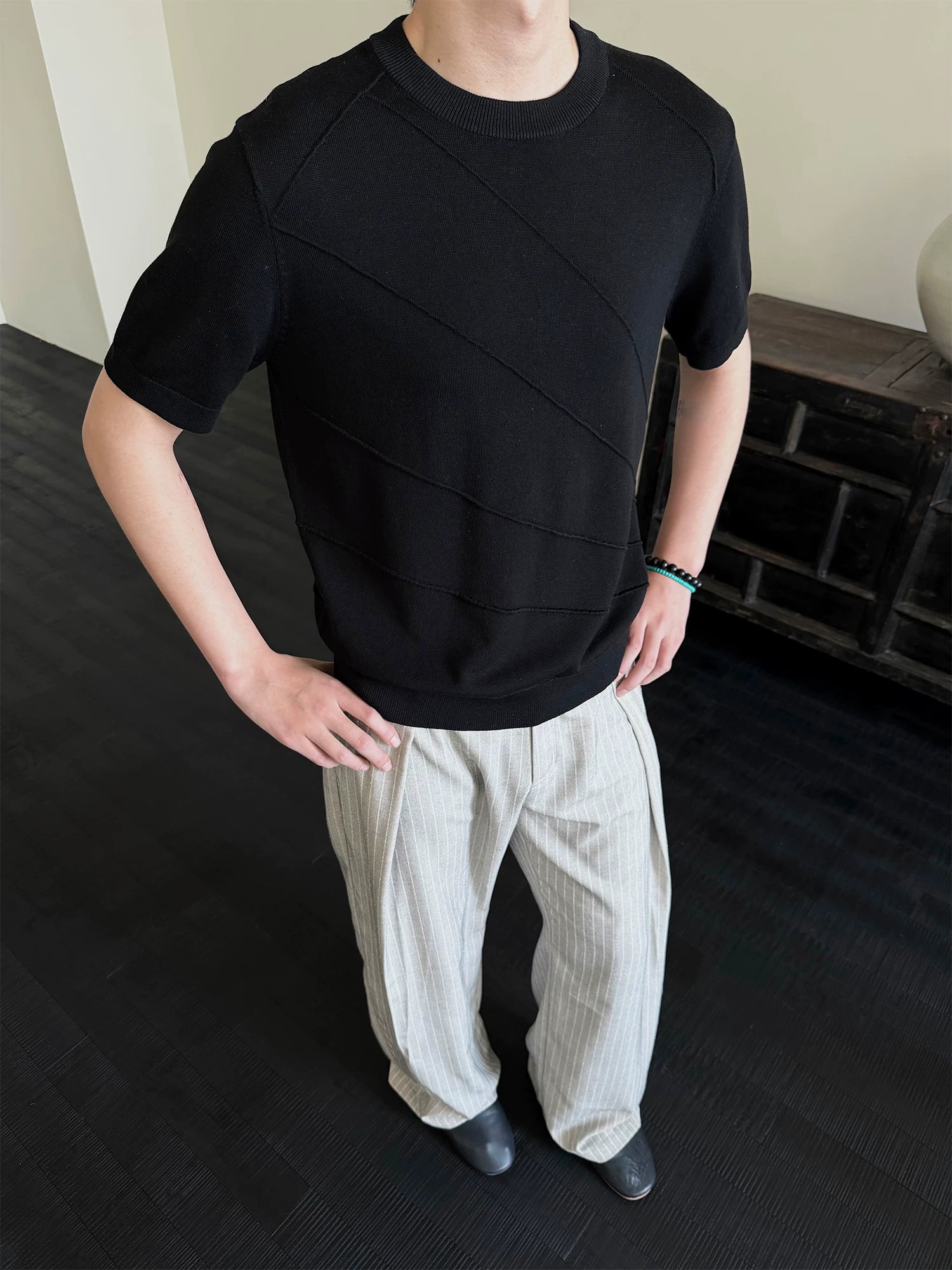 KREATE Front Shoulder Three-dimensional Jacquard Crew Neck Knitted Tee
