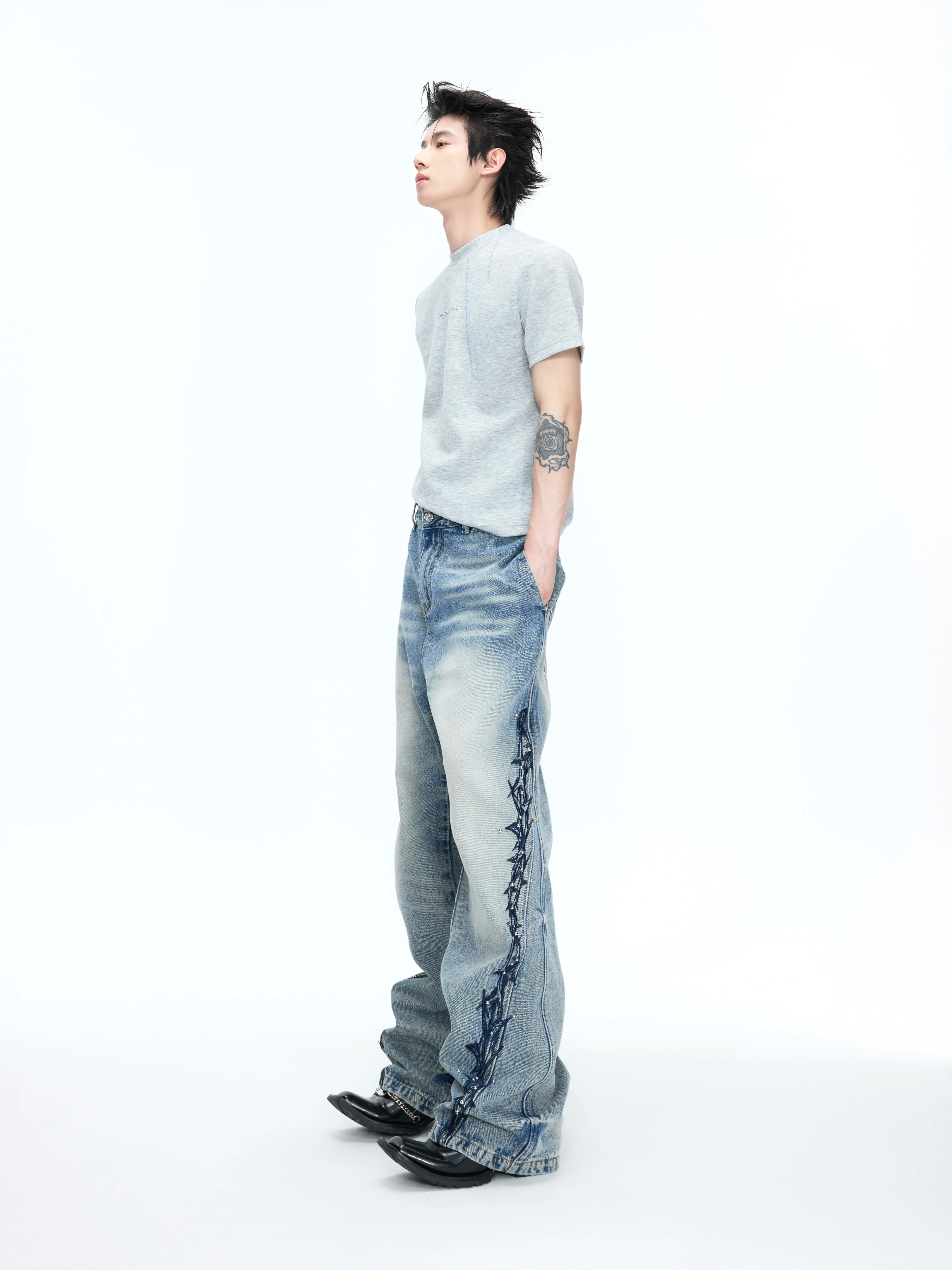 ArguECulturE Embroidered Straight-leg Loose Jeans