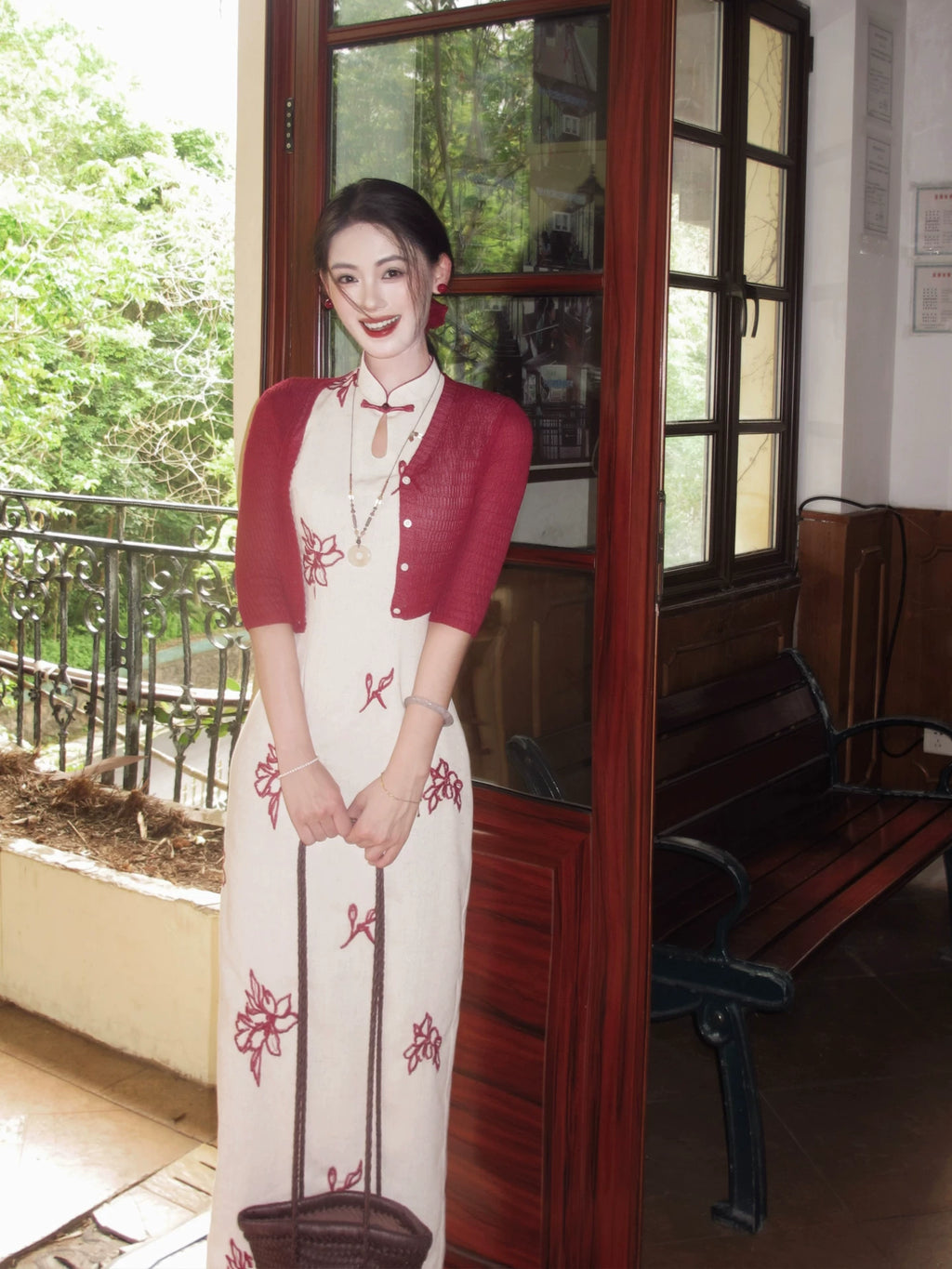 ZIHE Floral Embroidered Cheongsam Slim Dress