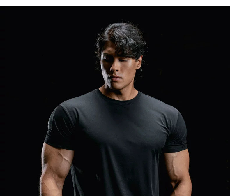 MuscleDog Quick Drying Sports Breathable Tee