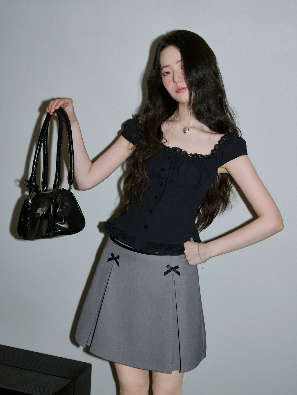 XUJING Square Neck Lace Slim Waist Tee
