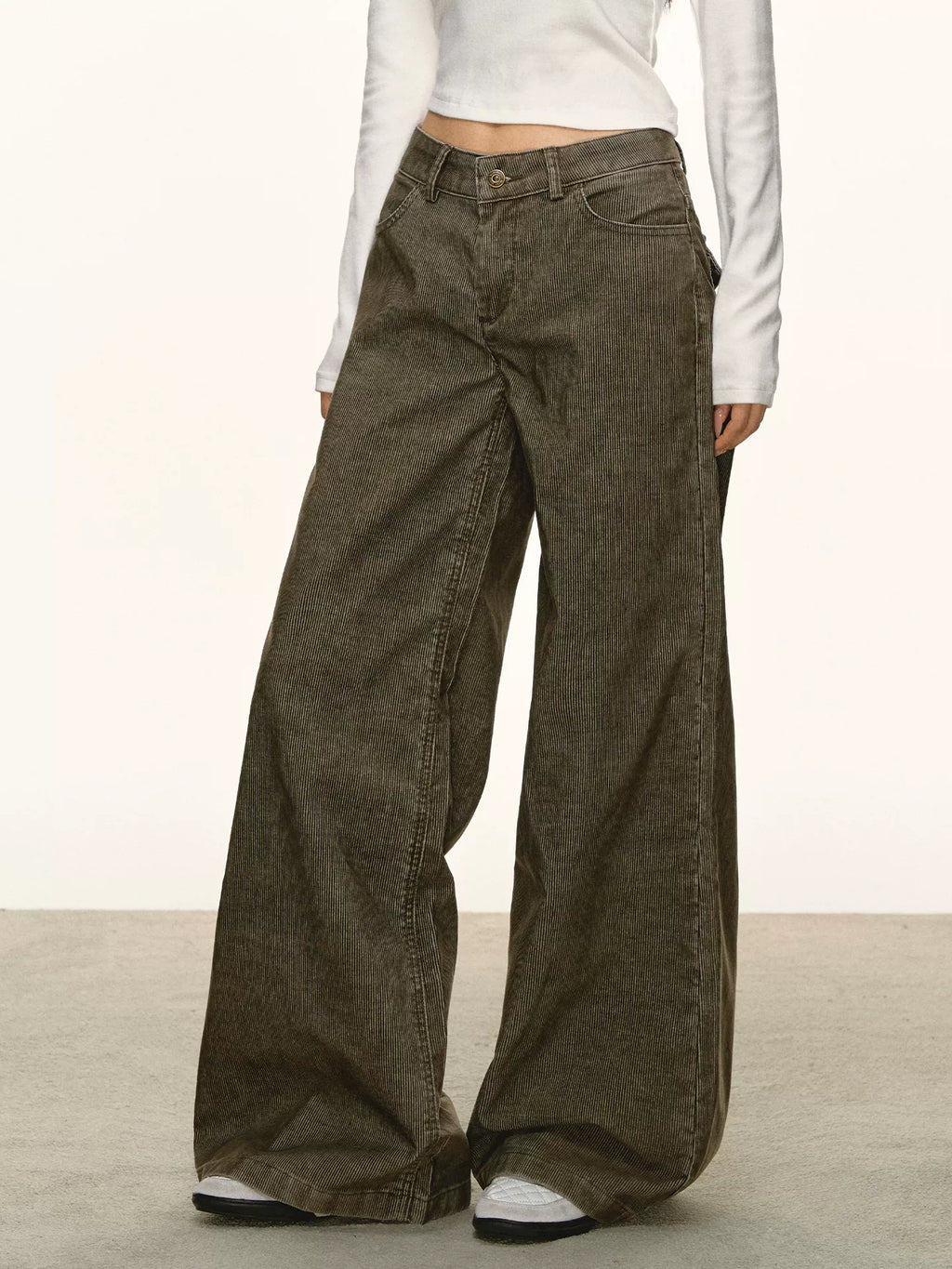 Anna Aneae Vintage Low-rise Straight Floor-mopping Trousers