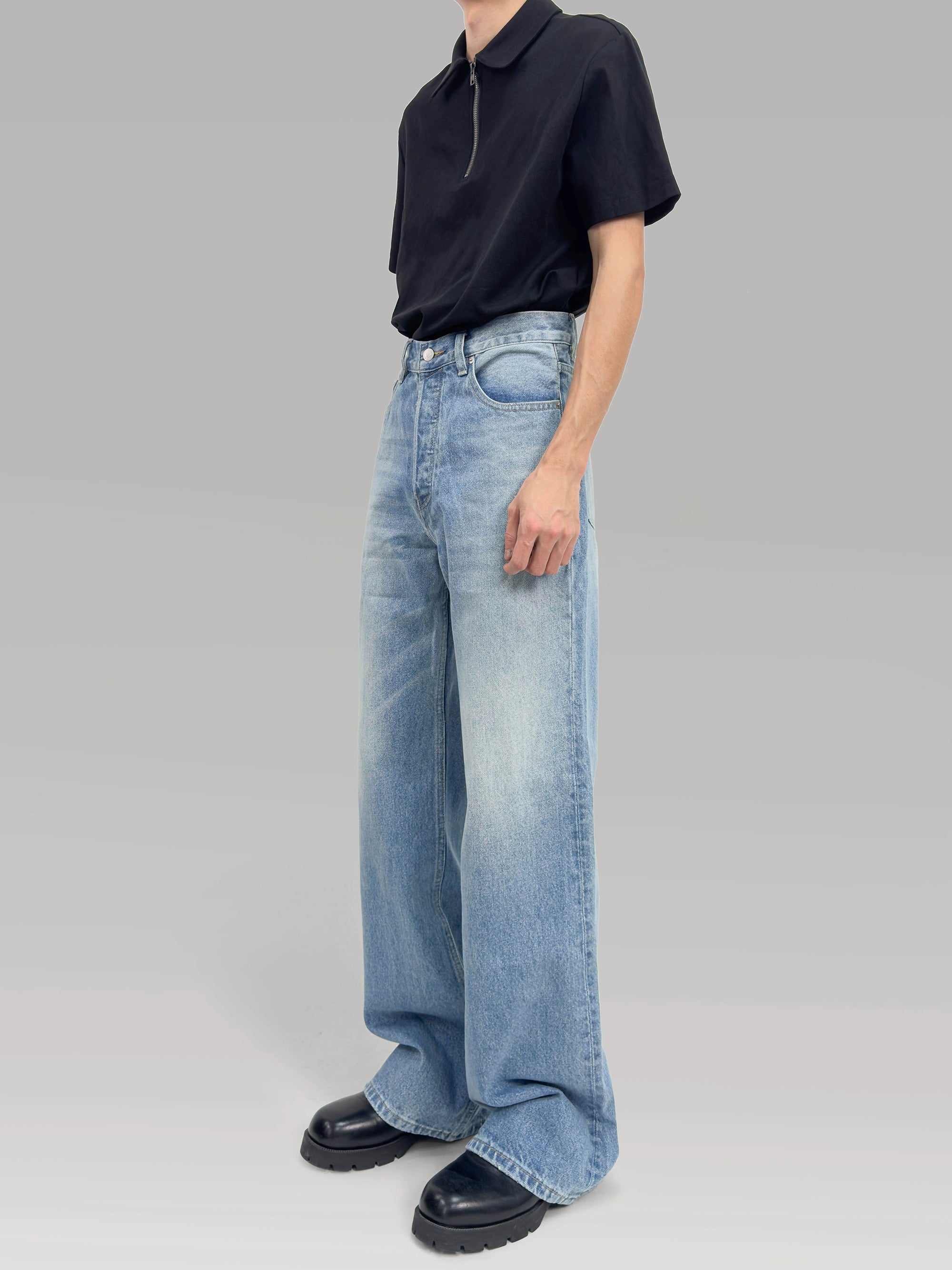 PLUS NO LOGO Washed Old Loose and Micro-pulled Jeans