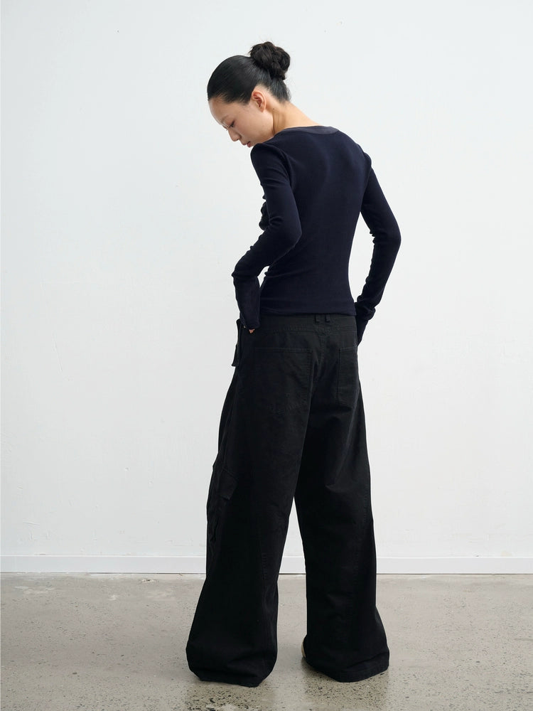 LINY LIBERTY Slim-fit V-neck Short Knitted Bottoming Shirt