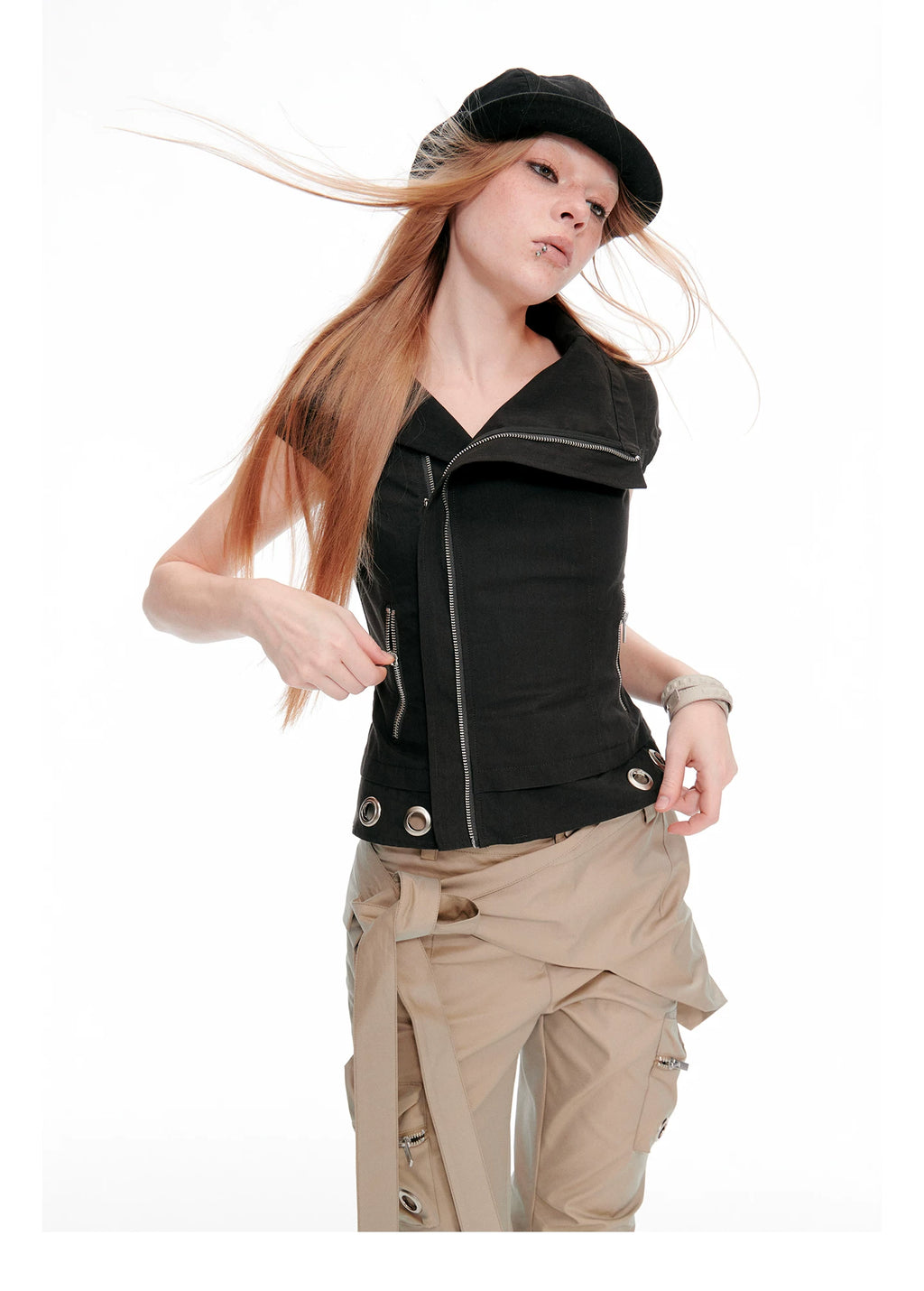 JIKOO Oblique Zipper Slim and Thin Tee