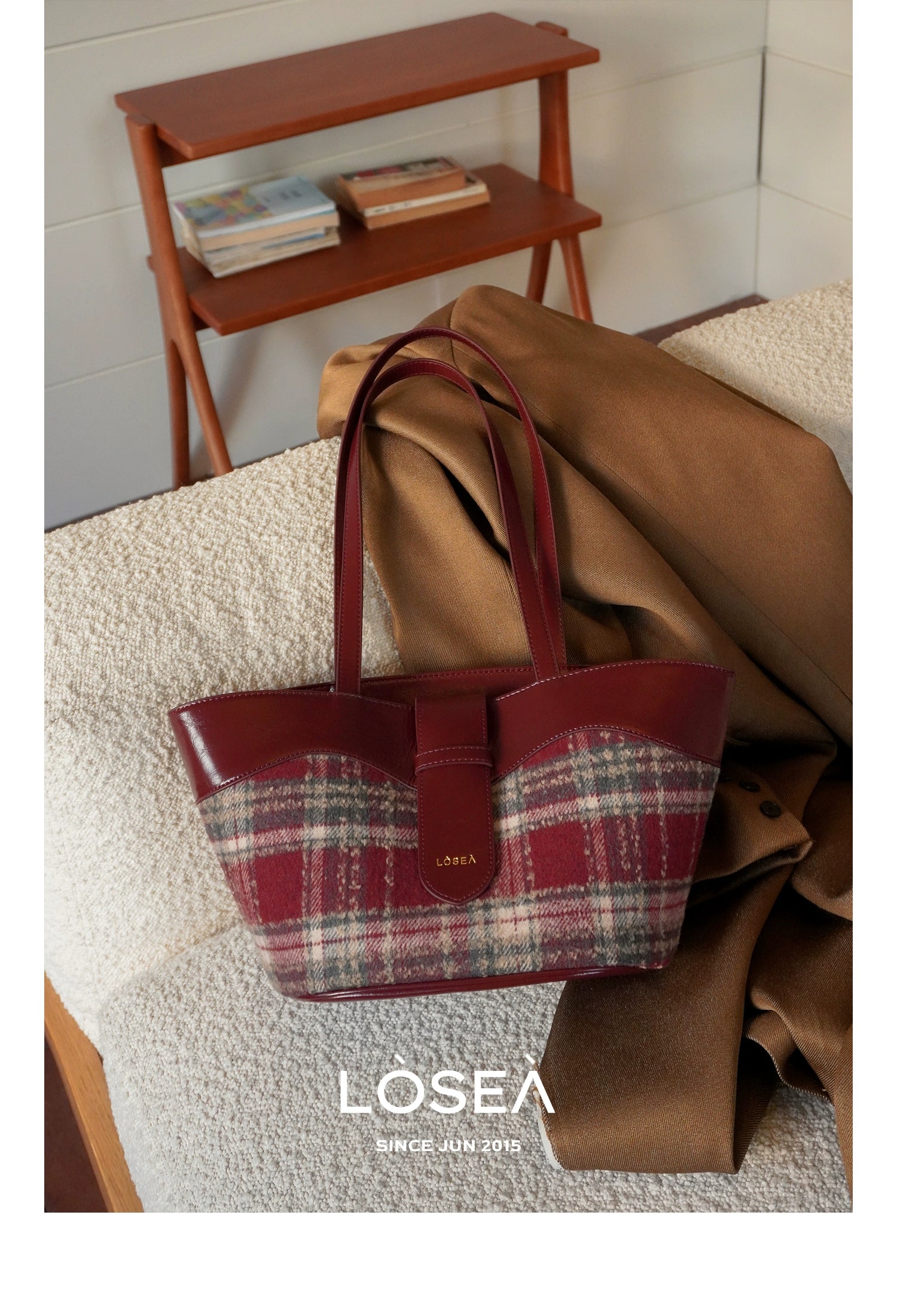 LOSEA Large Capacity Plaid Shoulder Bag