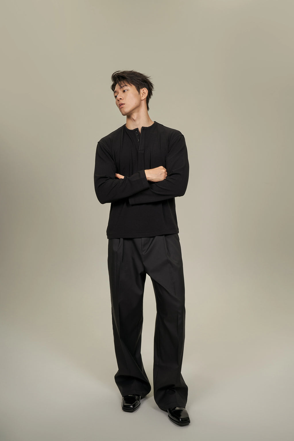 AaNn Thin Velvet Soft Waxy Front Shoulder Henry Collar Long Sleeve