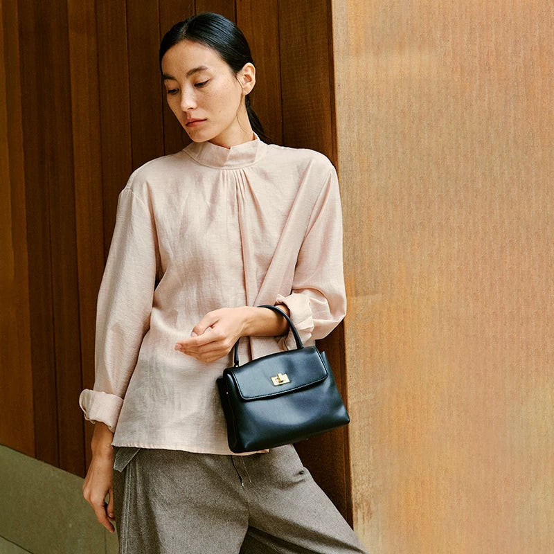 Avalea Soft Cowhide Portable Shoulder Messenger Bag