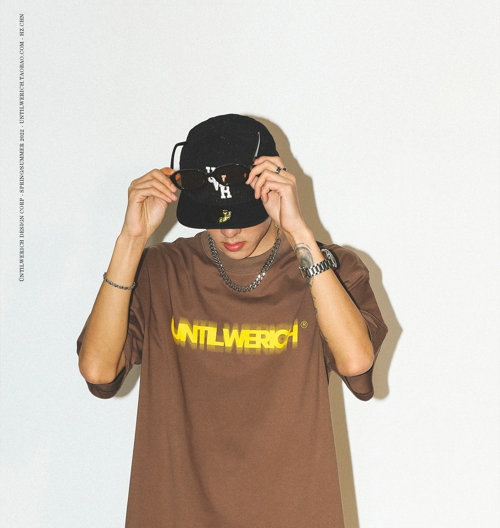 Untilwerich Crewneck Print Small Neckline Tee