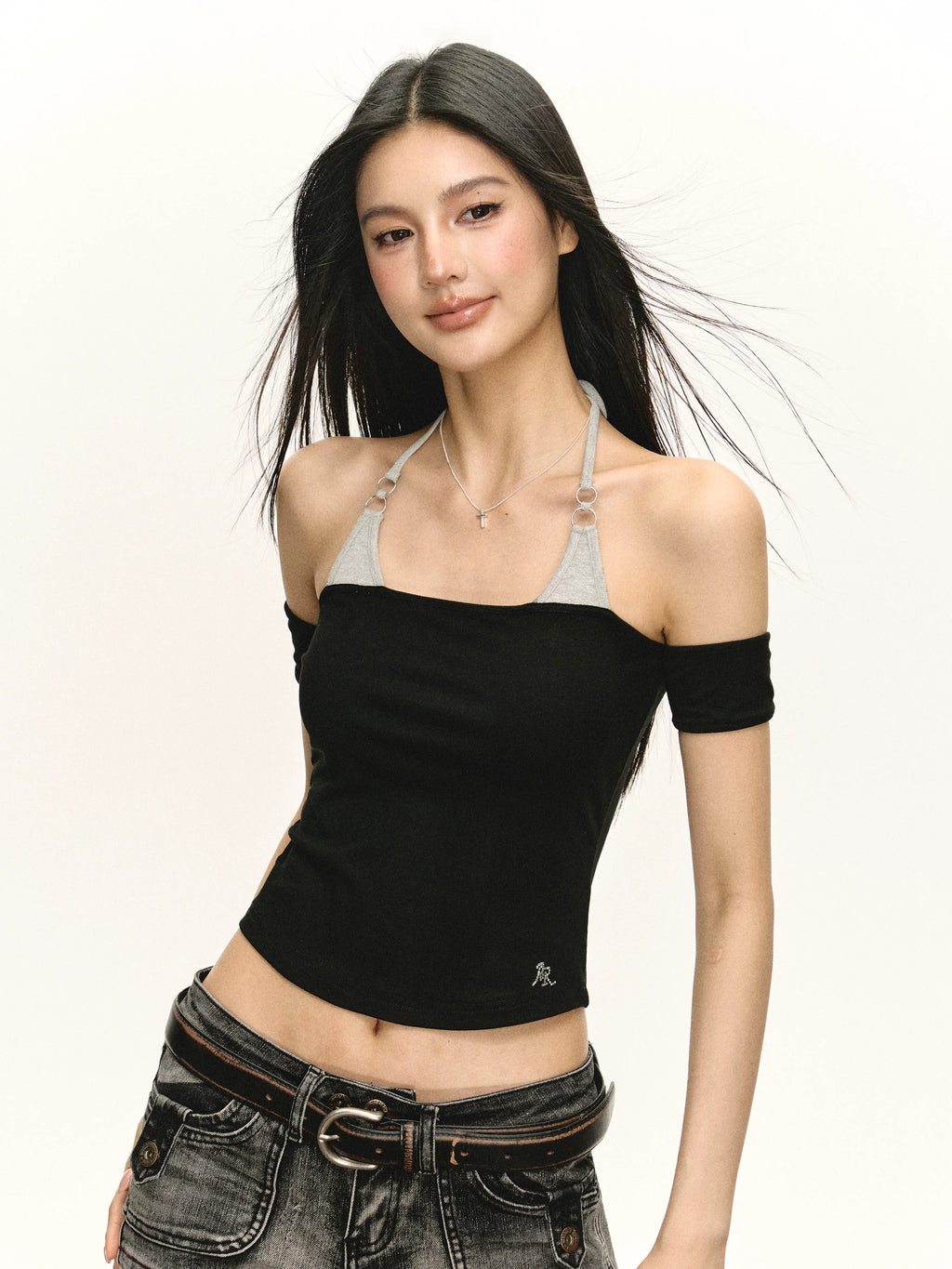 Ariseism Neck Slim Tee