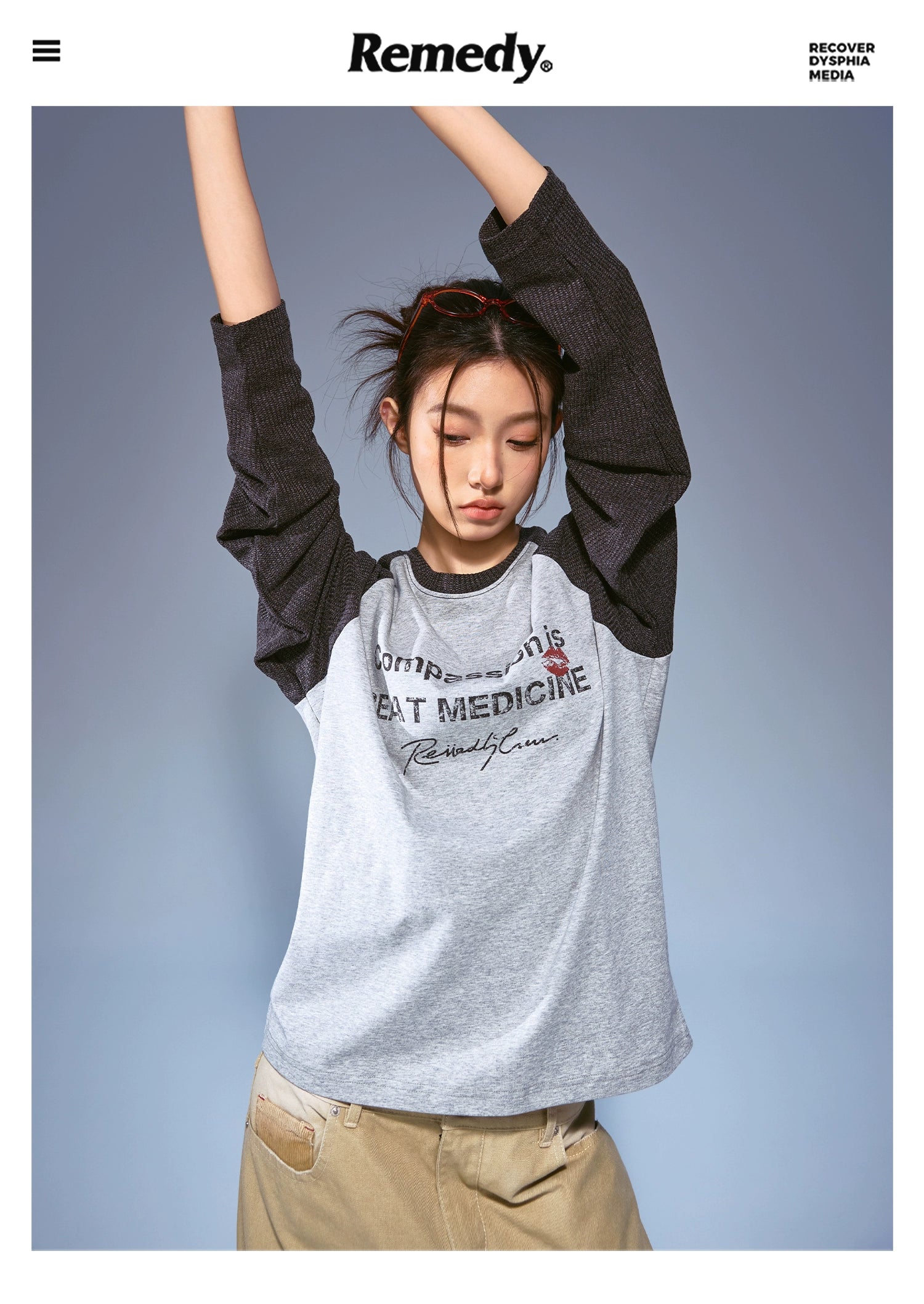 Remedy Letters Old Contrasting Color Shoulder Sleeves Long Sleeves