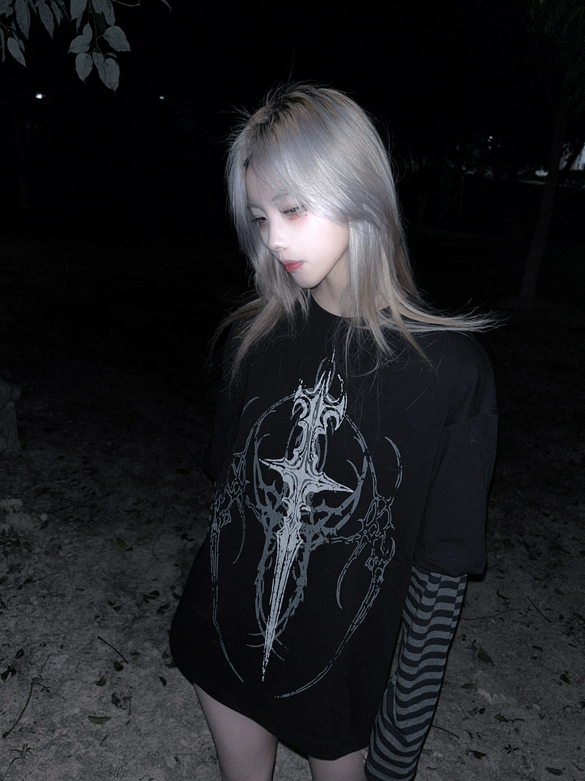 Wetbody Dark Print Fake Two Long Sleeves