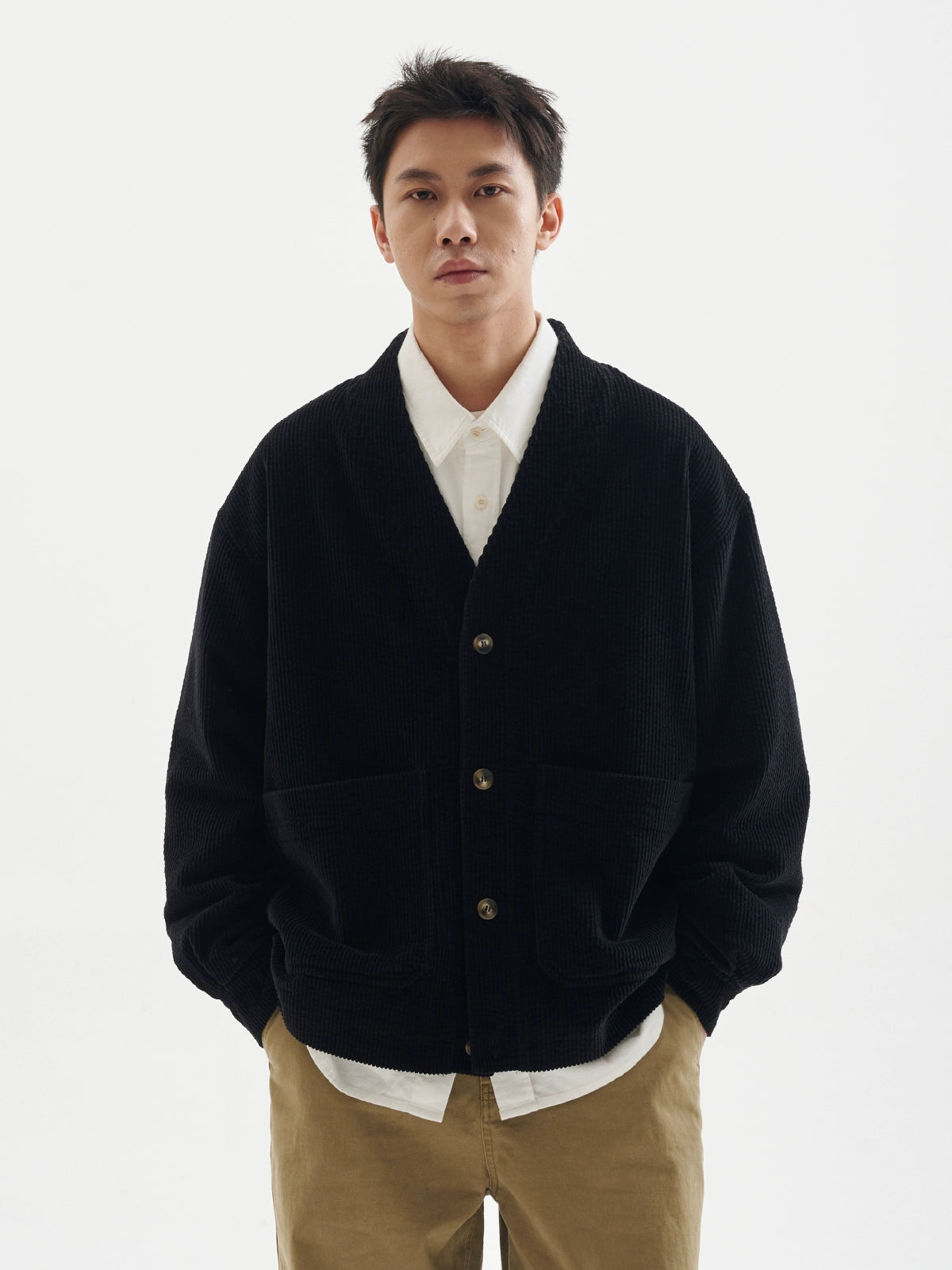 BUTTBILL Commuter  V-neck corduroy cardigan sweater Jacket