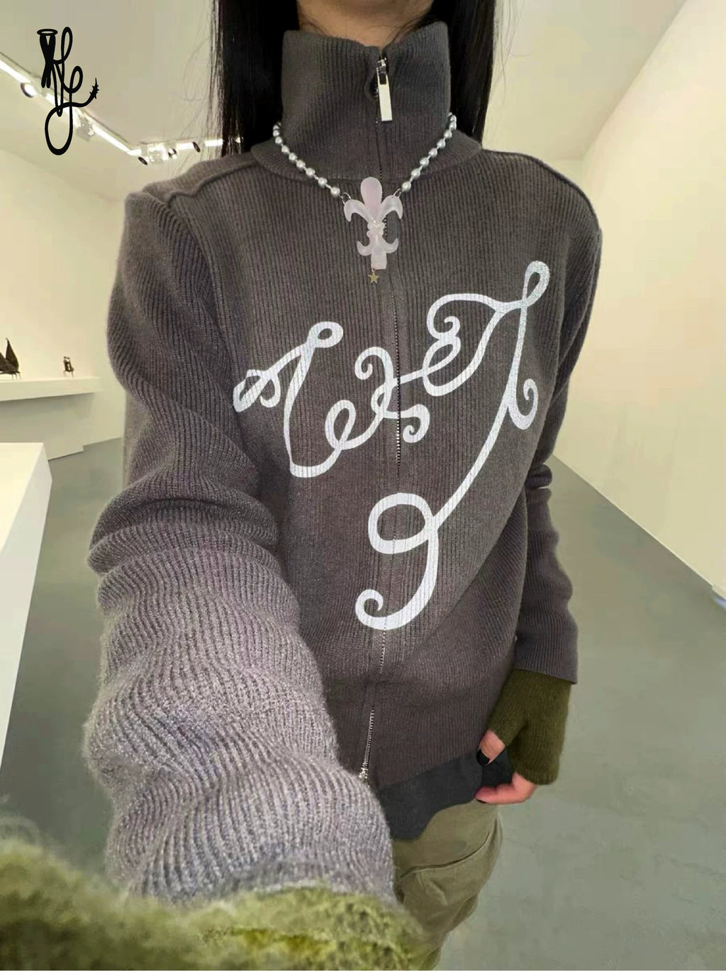 TheNewYouthPark Vine Series Thick Weave Printed Knitted Jacket