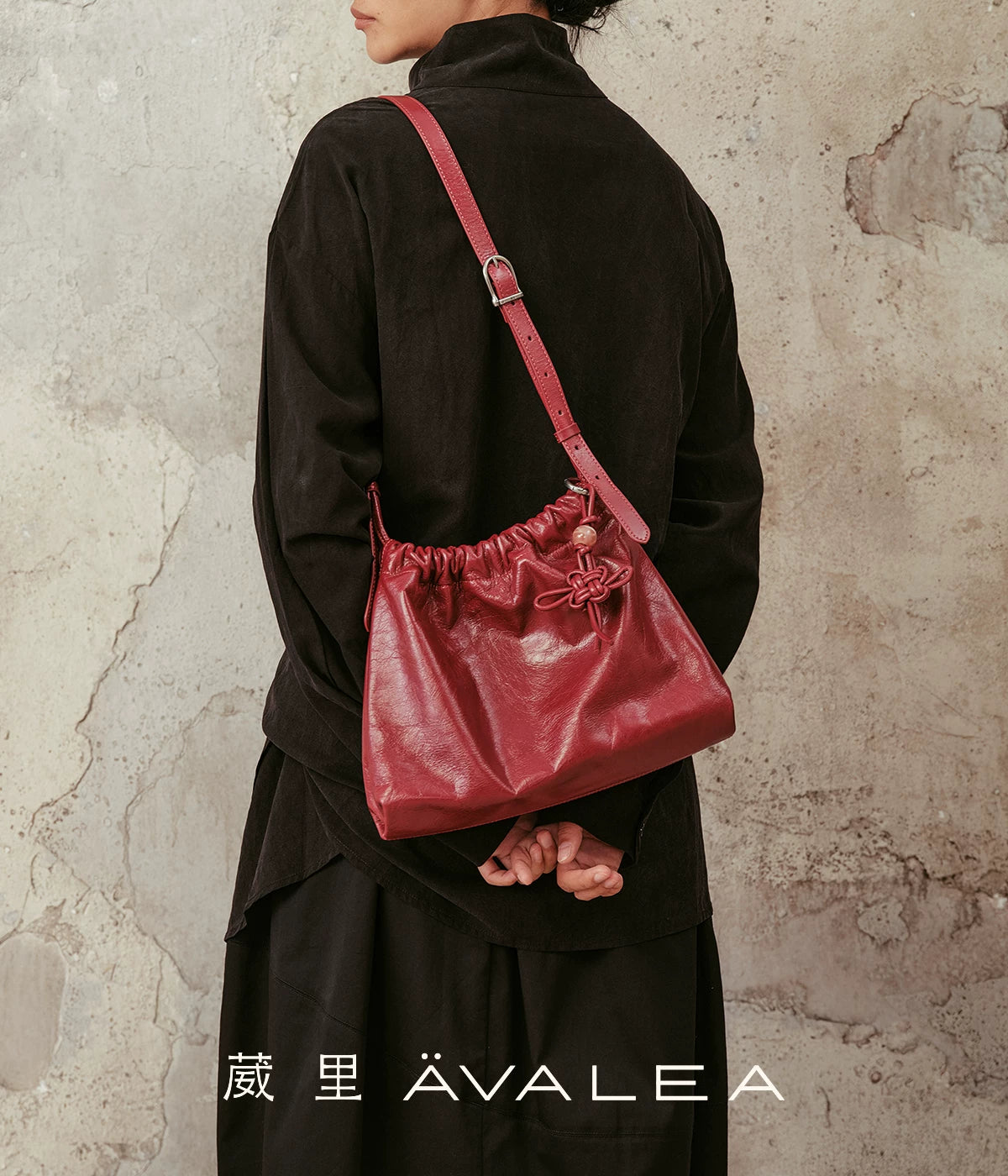 AVALEA Retro Shoulder Messenger Bag