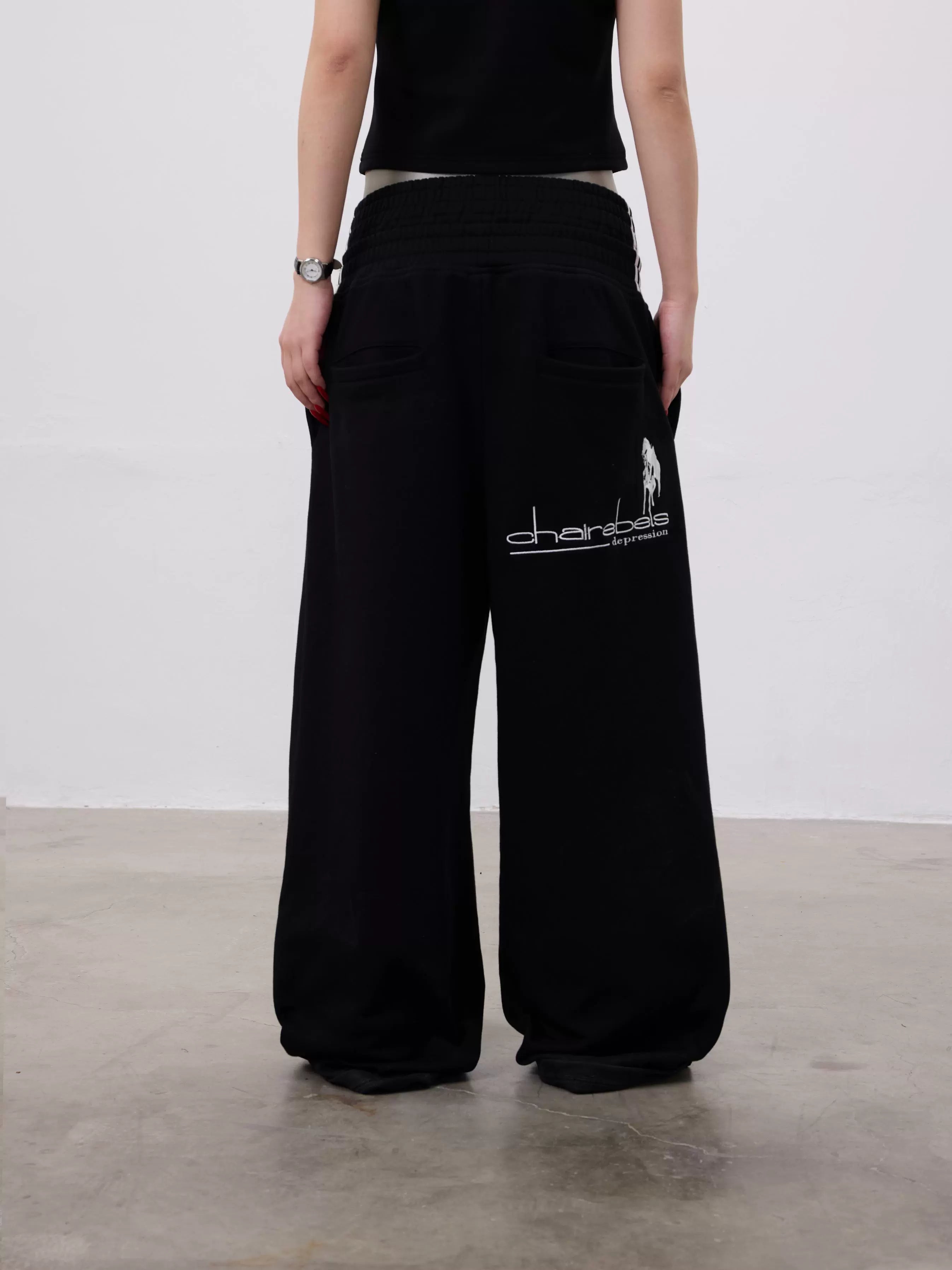 CHAI Horse Standard Embroidery Double-sided Wear Loose Sweatpants