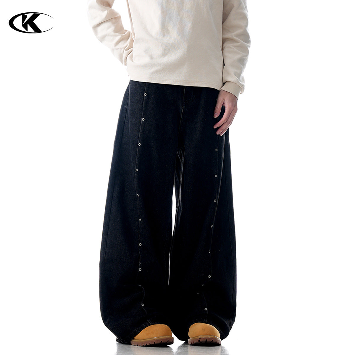 11KN High Street Cleanfit Rivet Distressed Jeans