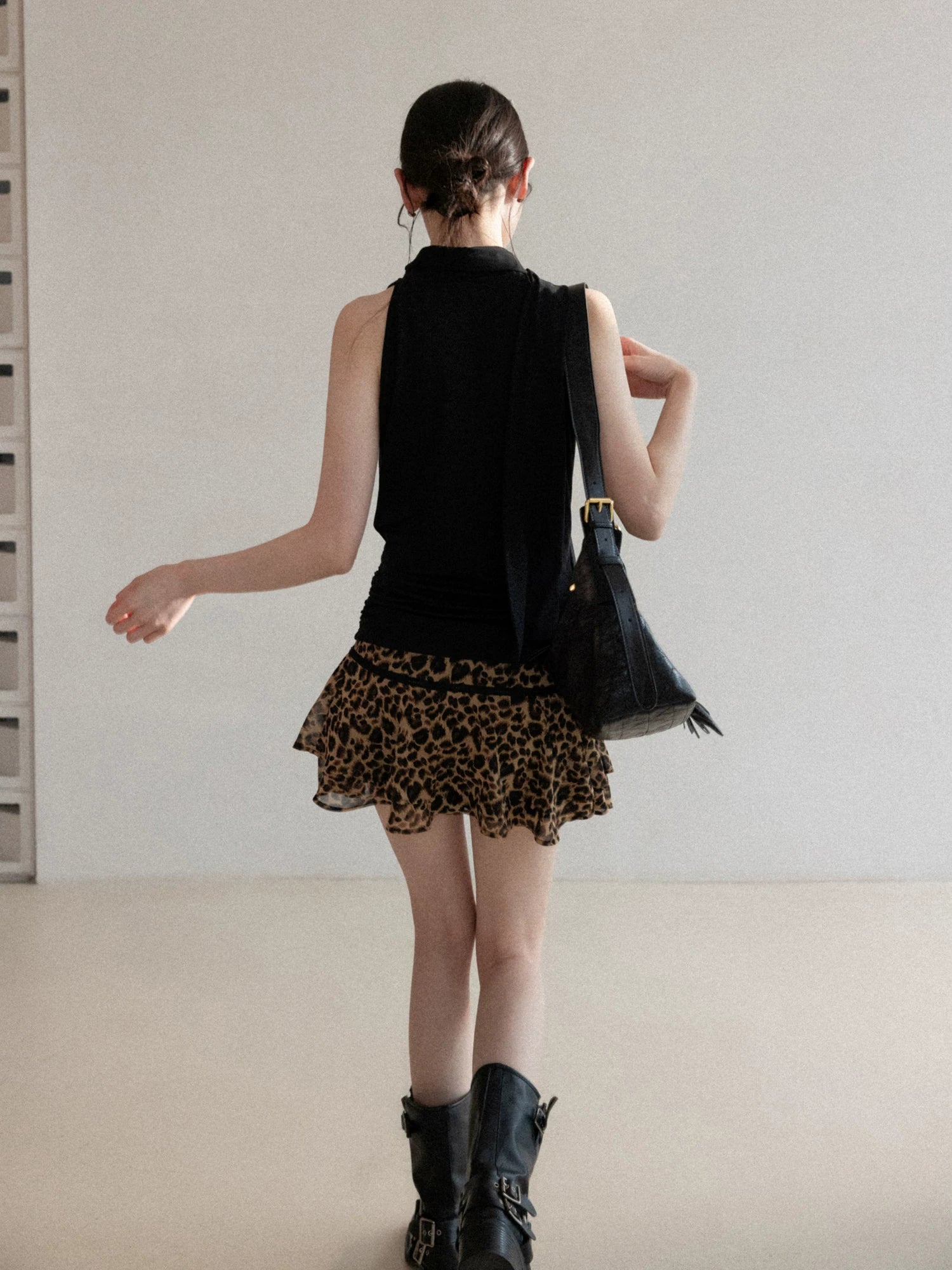 Cantonstory Temperament V-neck Neck Sleeveless Suspender