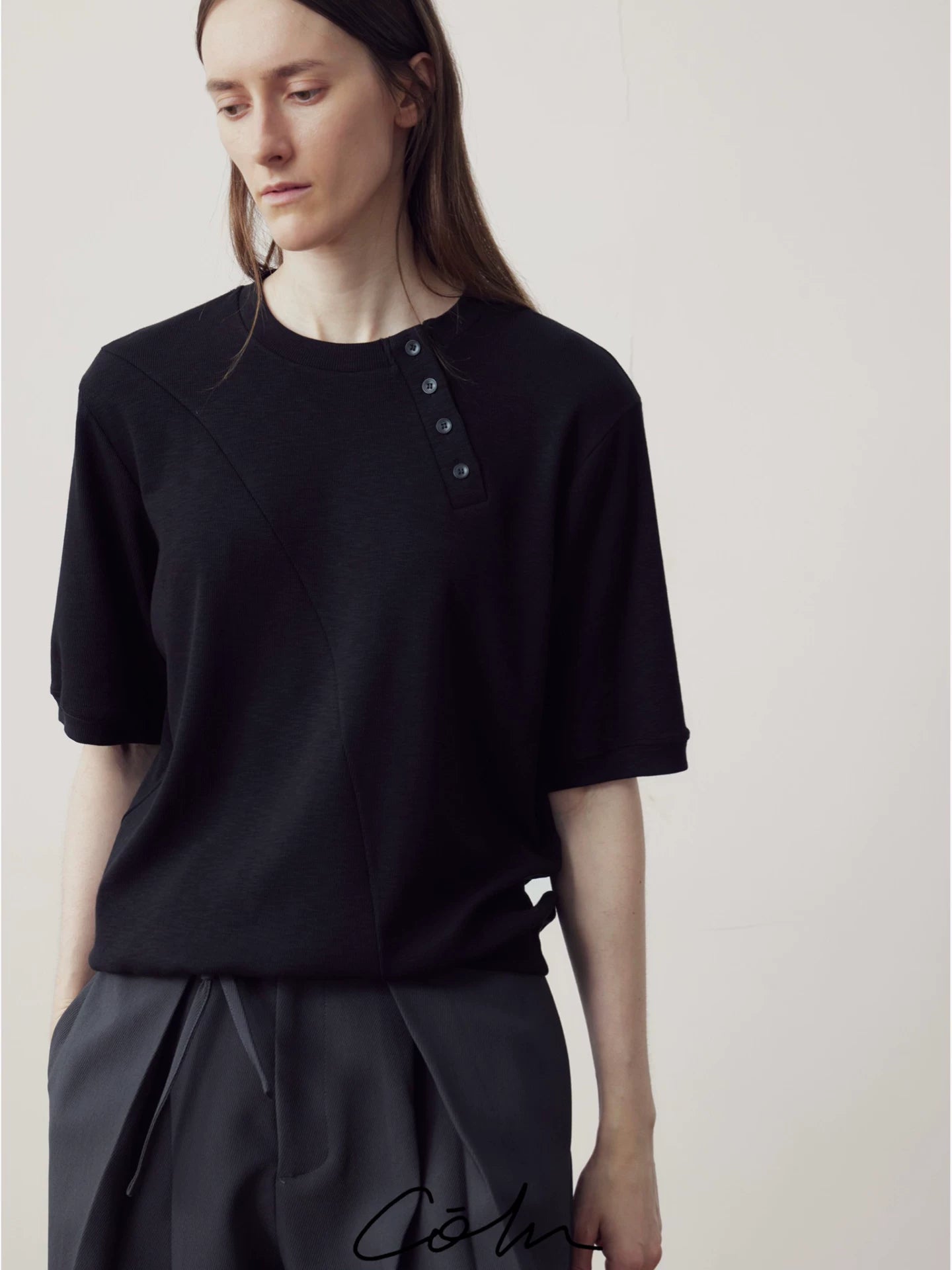 COLN Minimal Loose Slant Neck Polo Tee
