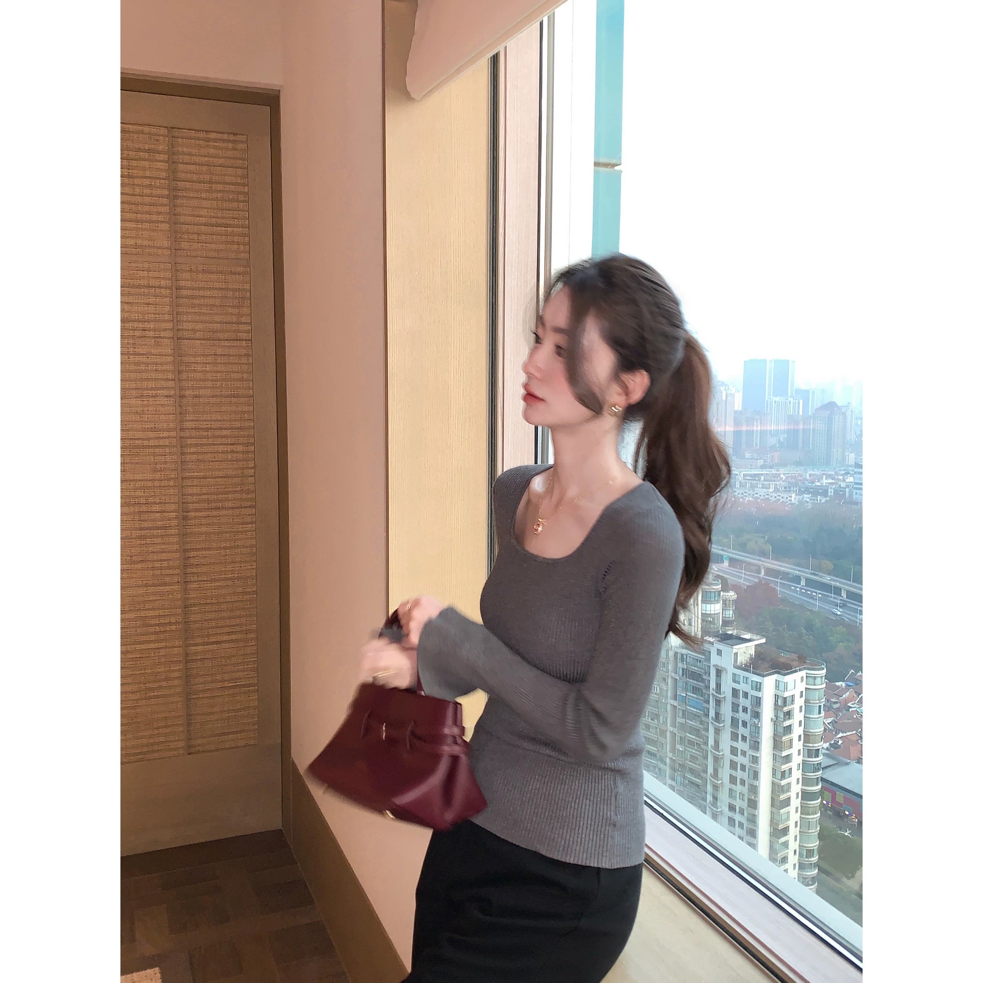 Pusumede Square Neck with Bottom Knitted Long Sleeves
