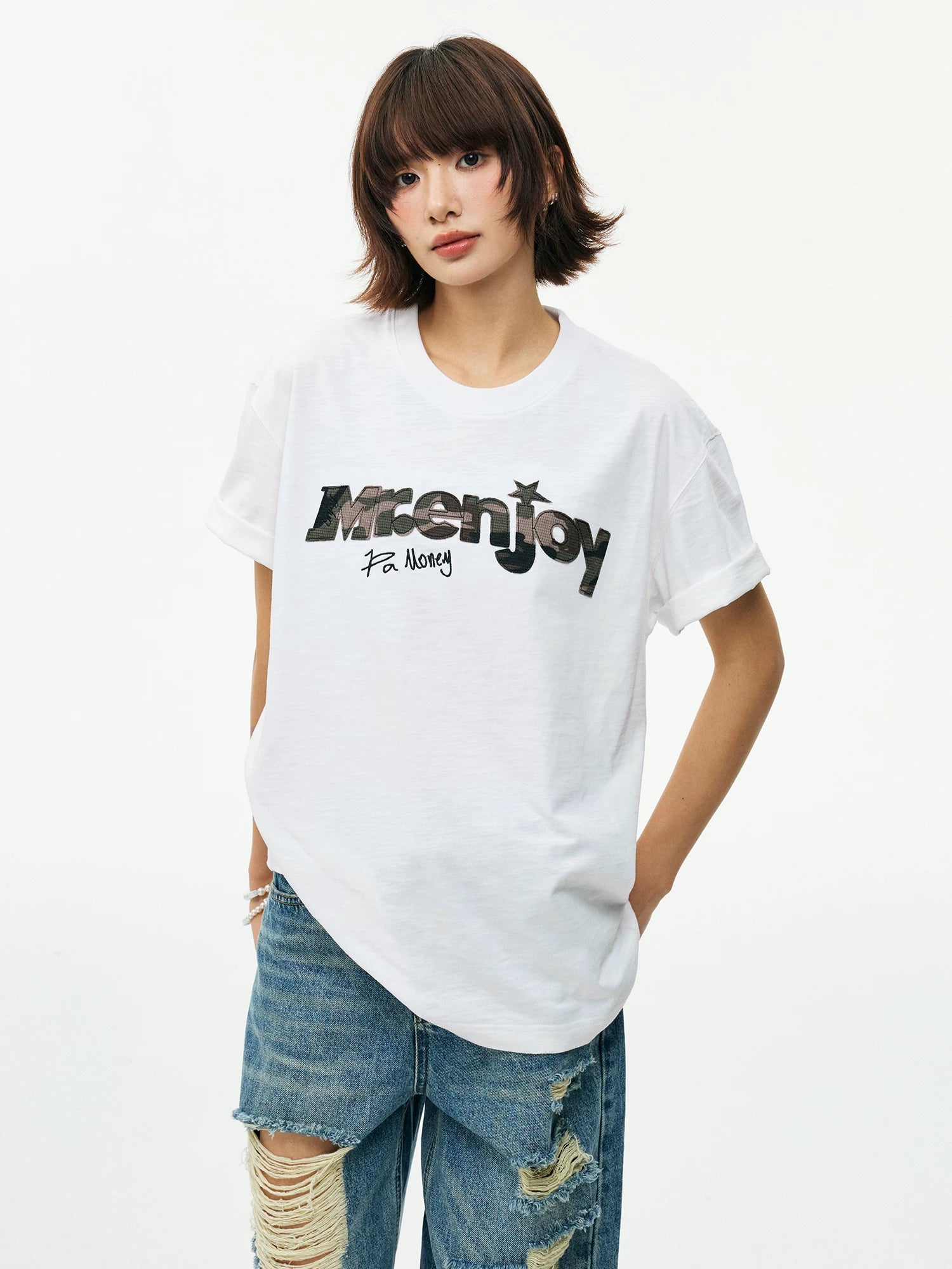MEDM Cloth Embroidery Casual Round Neck Loose Tee
