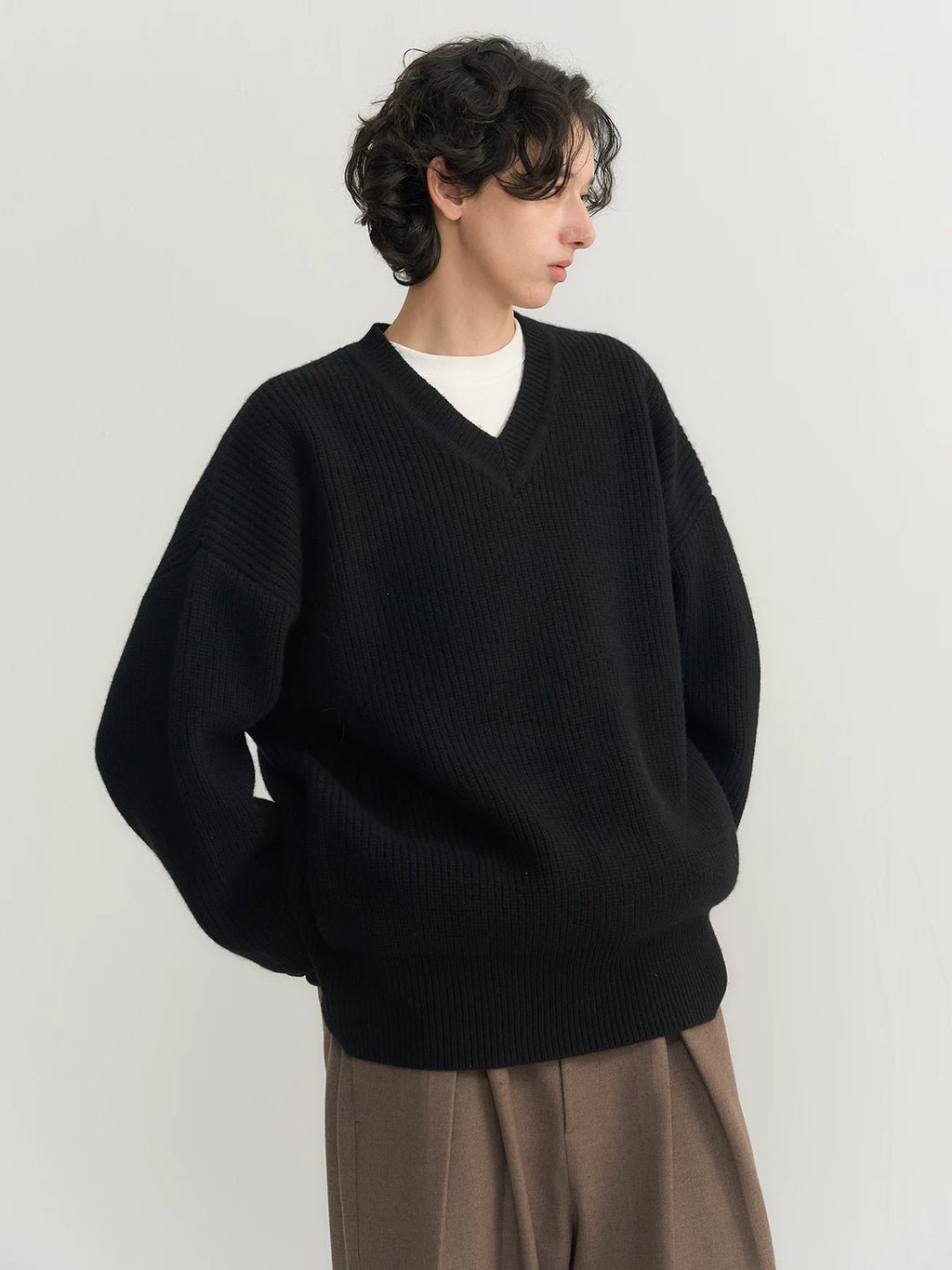 CARPEM All-wool Simple V-neck Sweater
