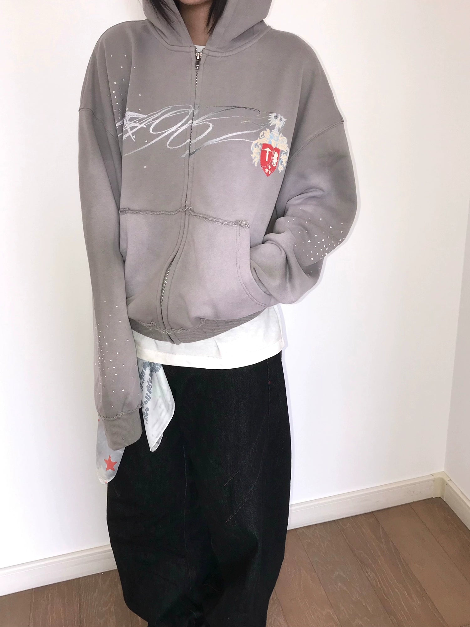 WASE Old Damage Print Hooded Hot Drill Short Wide Zipper Sweater