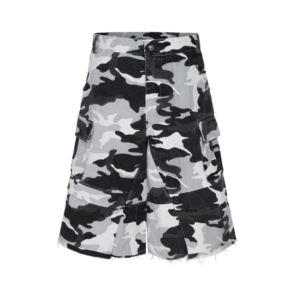 BLACKLISTS Ruining Burrs Brush Wax Camouflage Shorts