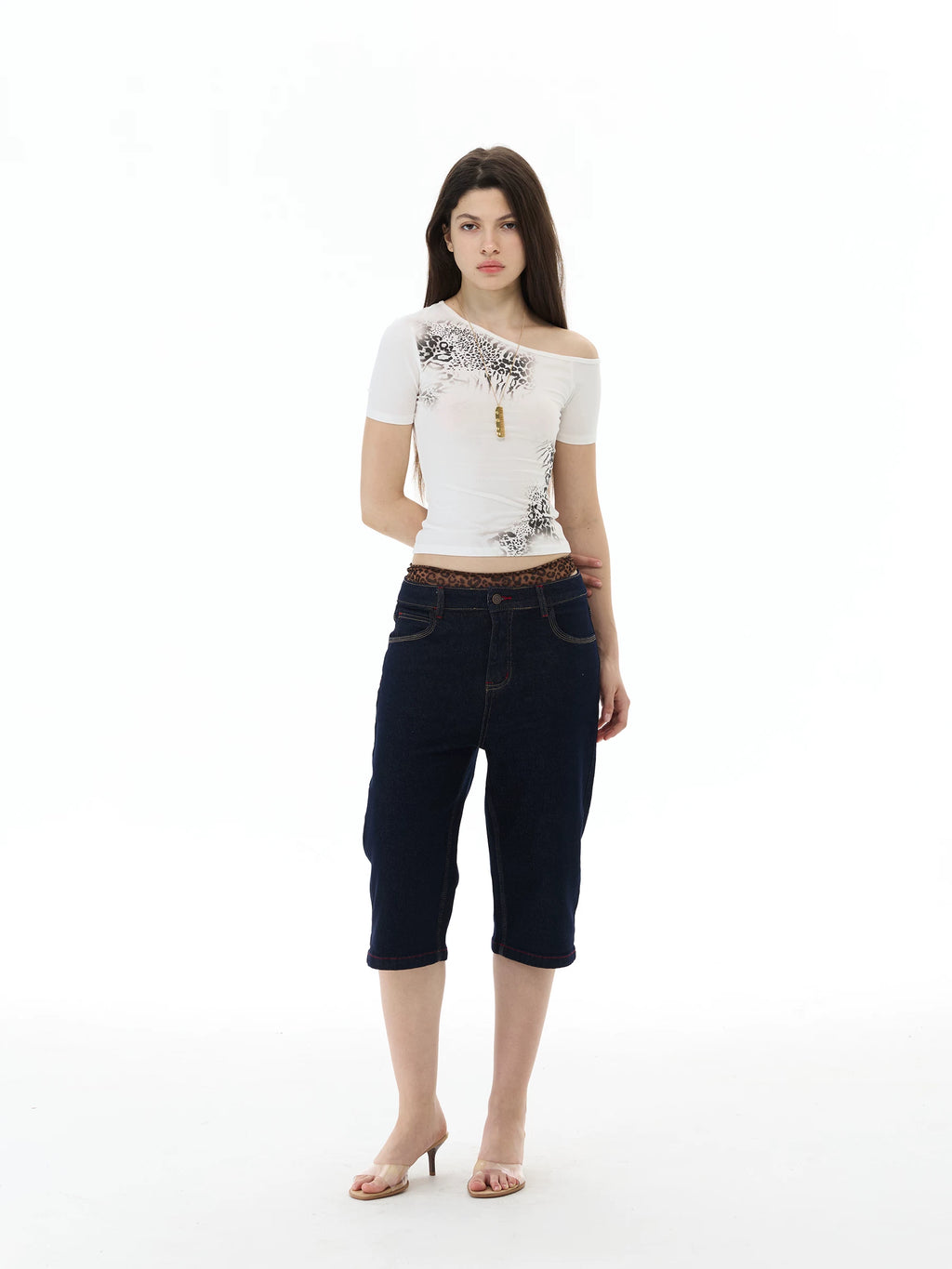 WLNEXT Leopard Print Slanted Shoulder Short Slim Tee