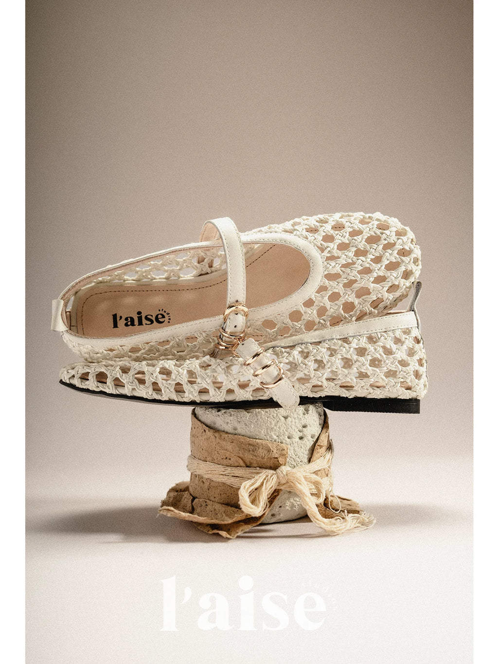 L'aise Vintage Fashion Strap-on Shoes