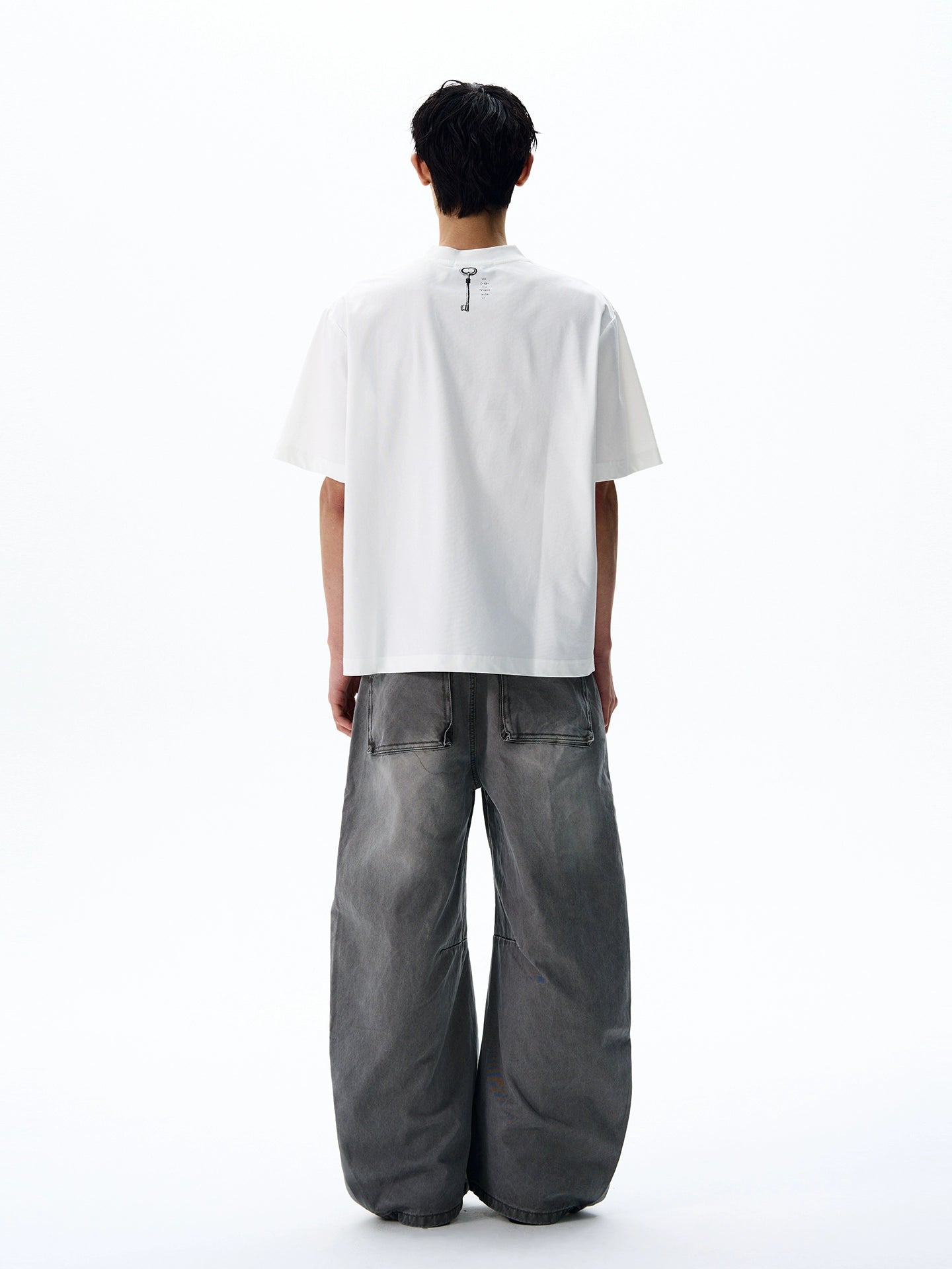 A PUEE Hand-painted Print Casual Loose and Versatile Tee