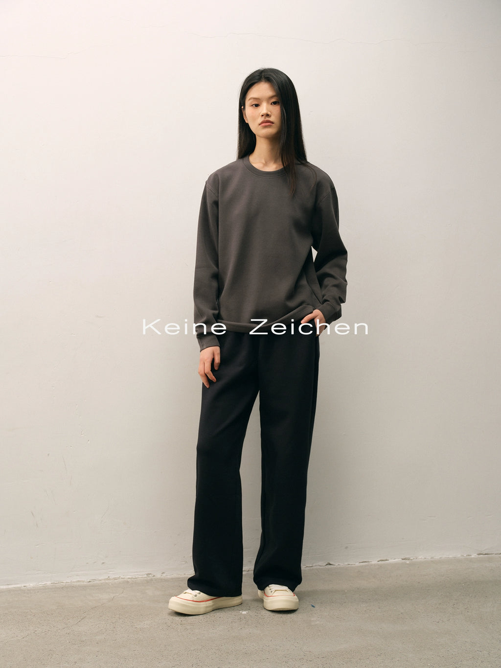 NO LOGO Soft Waxy Silky Smooth Base Loose Long Sleeves