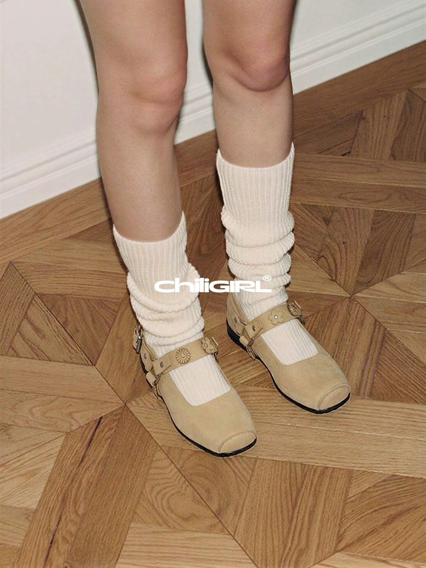 CHILIGIRL Flower One-word Buckle Strap Versatile Shoes