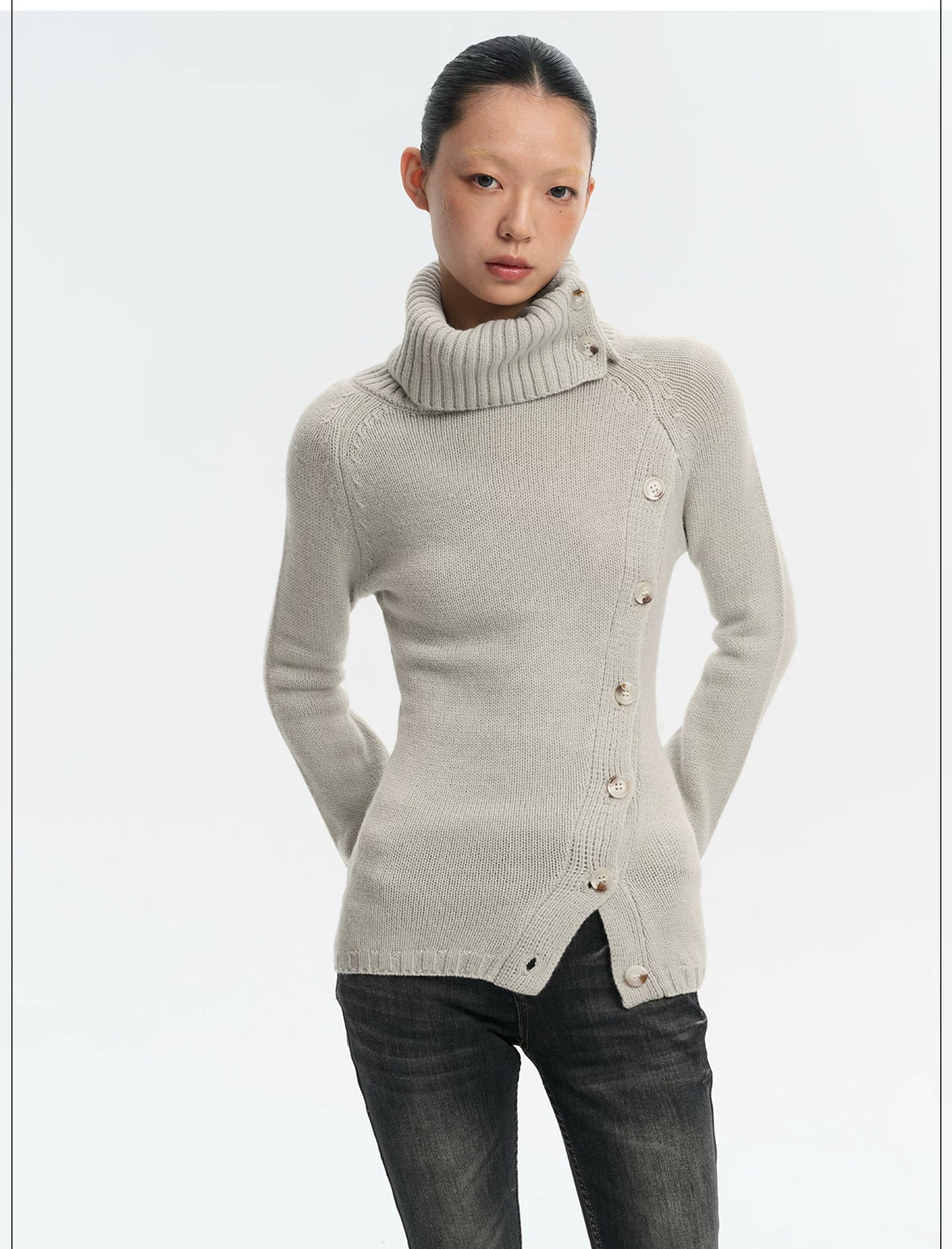 LINY LIBERTY Vintage Turtleneck Slim-fit Knitted Sweater
