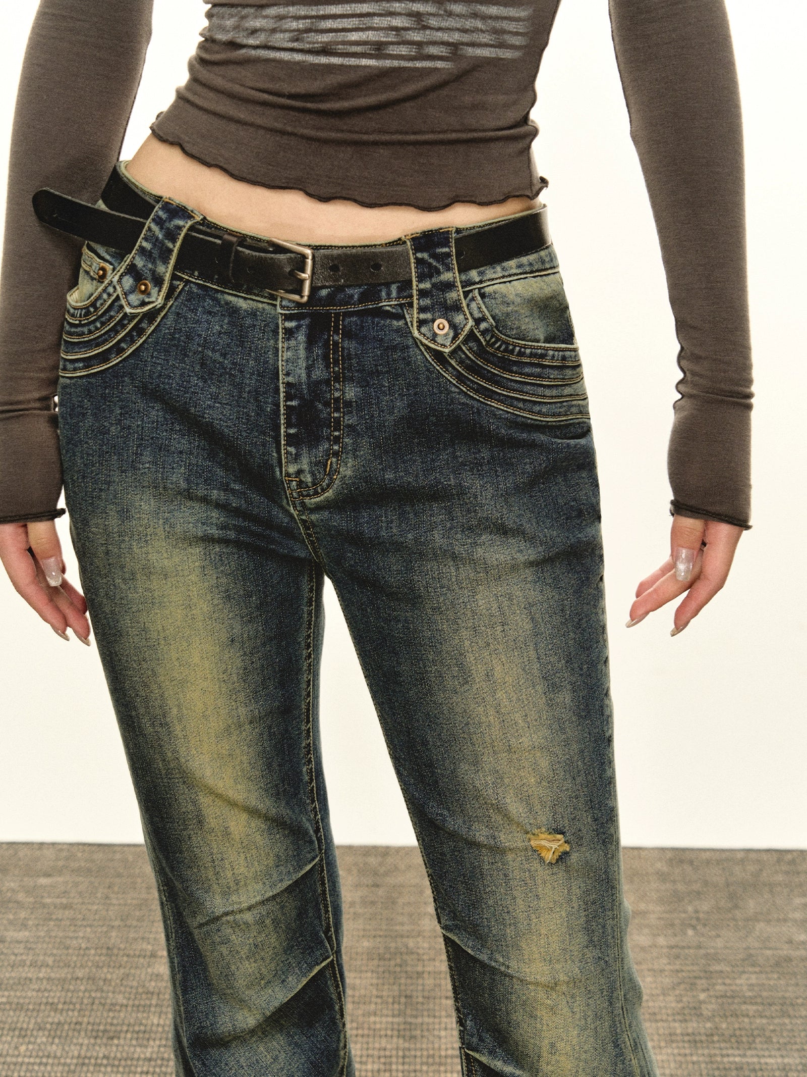 Ariseism Vintage Design Micro-flared Jeans