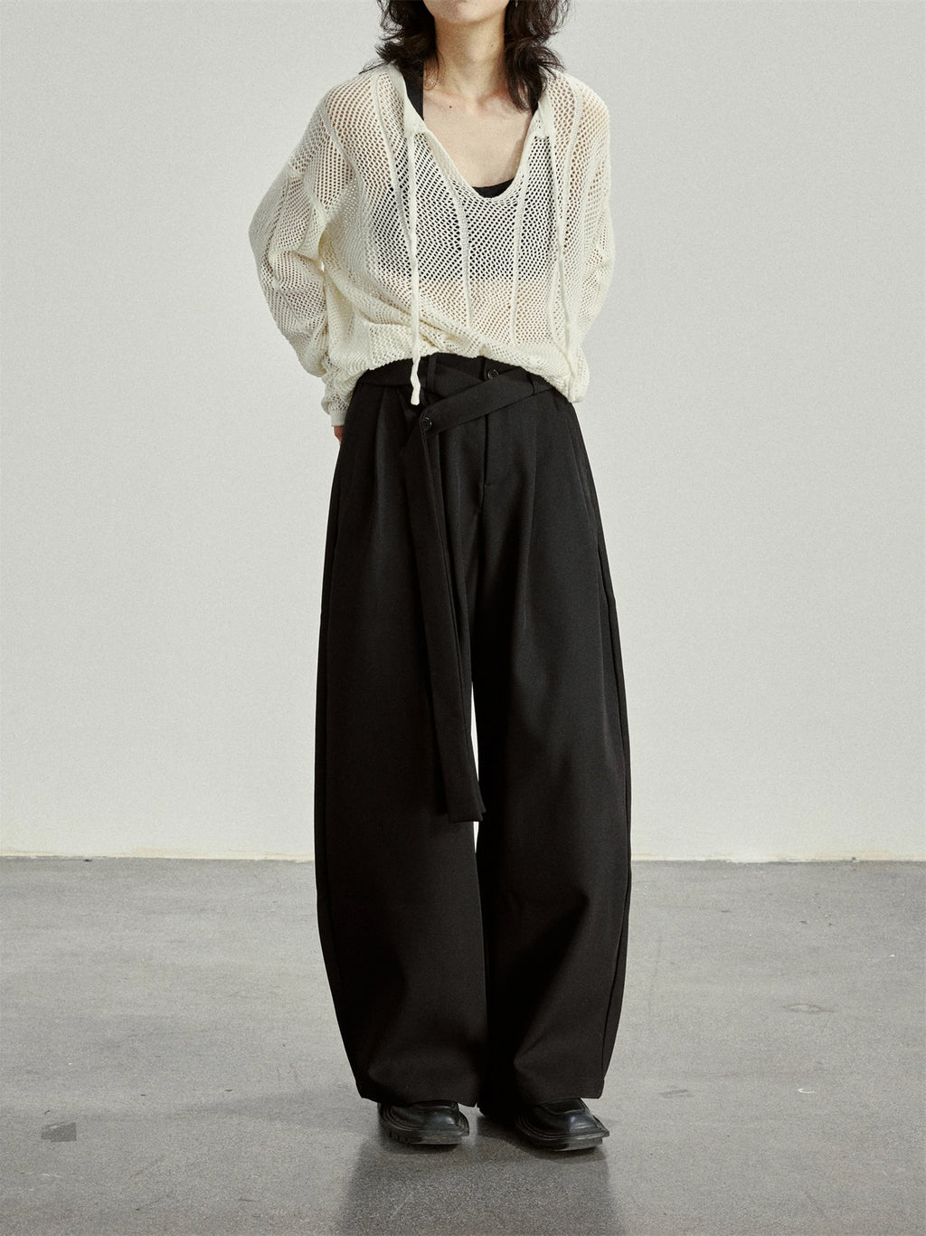 SUNYVONNE Pleated Versatile Suit Pants