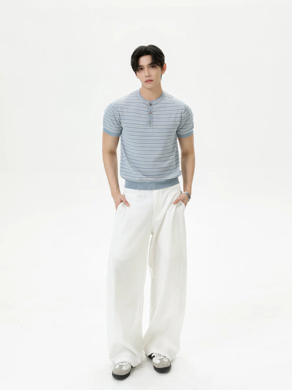 TURNTIDE Front Shoulder Striped Contrasting Knitted Tee