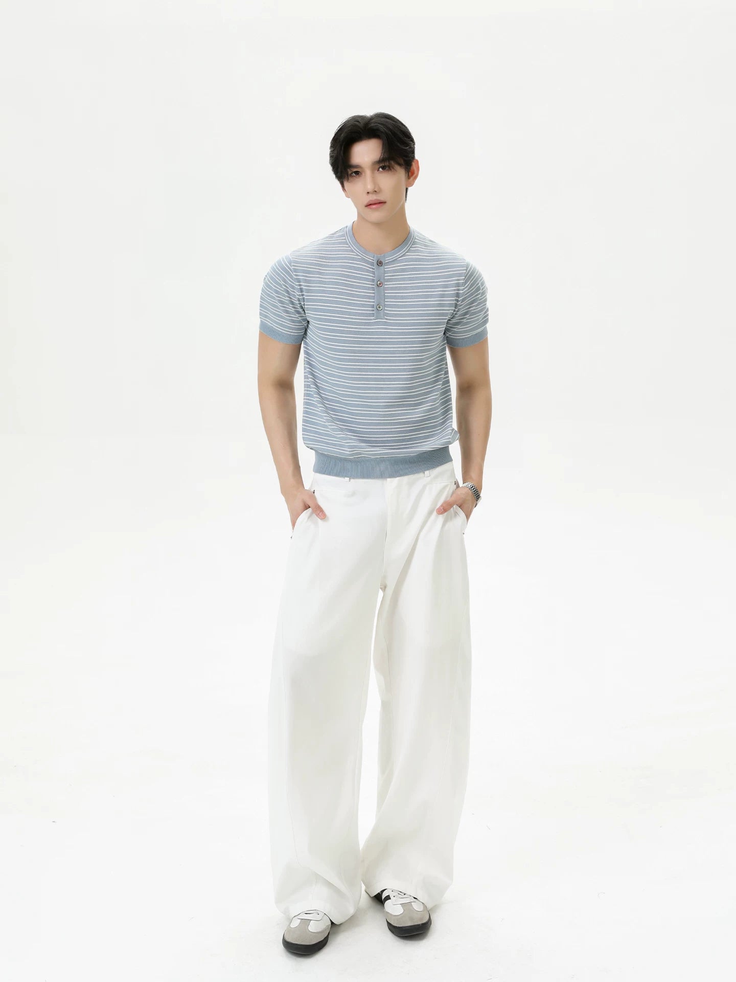 TURNTIDE Front Shoulder Striped Contrasting Knitted Tee