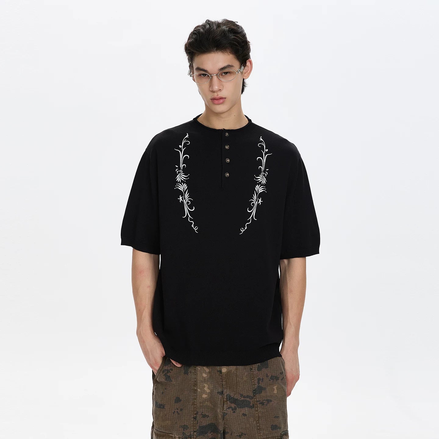 A PUEE Vintage Floral Embroidery Knitted Tee