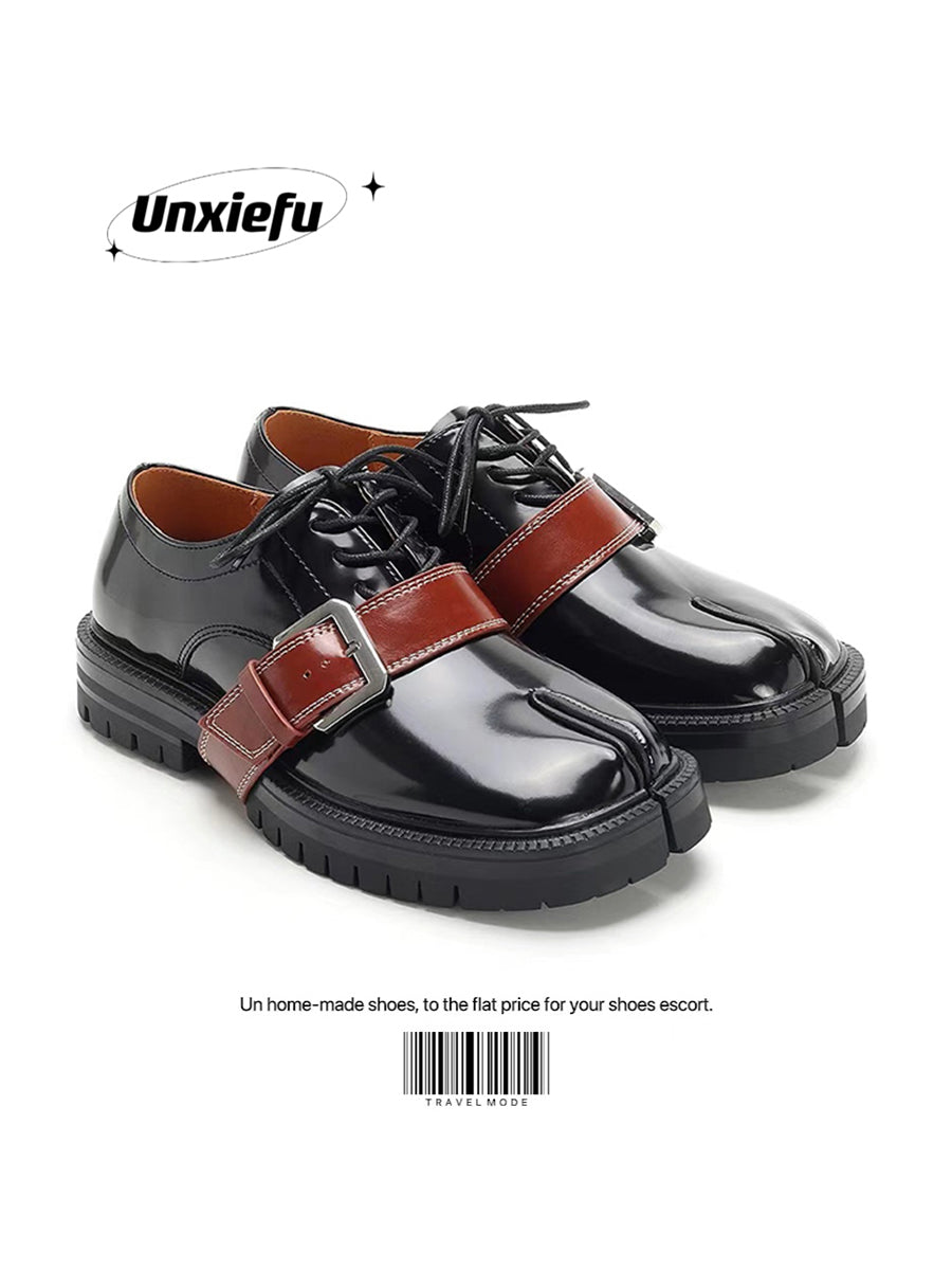 SHENLV STUDIO Buckle Tabi Shoes