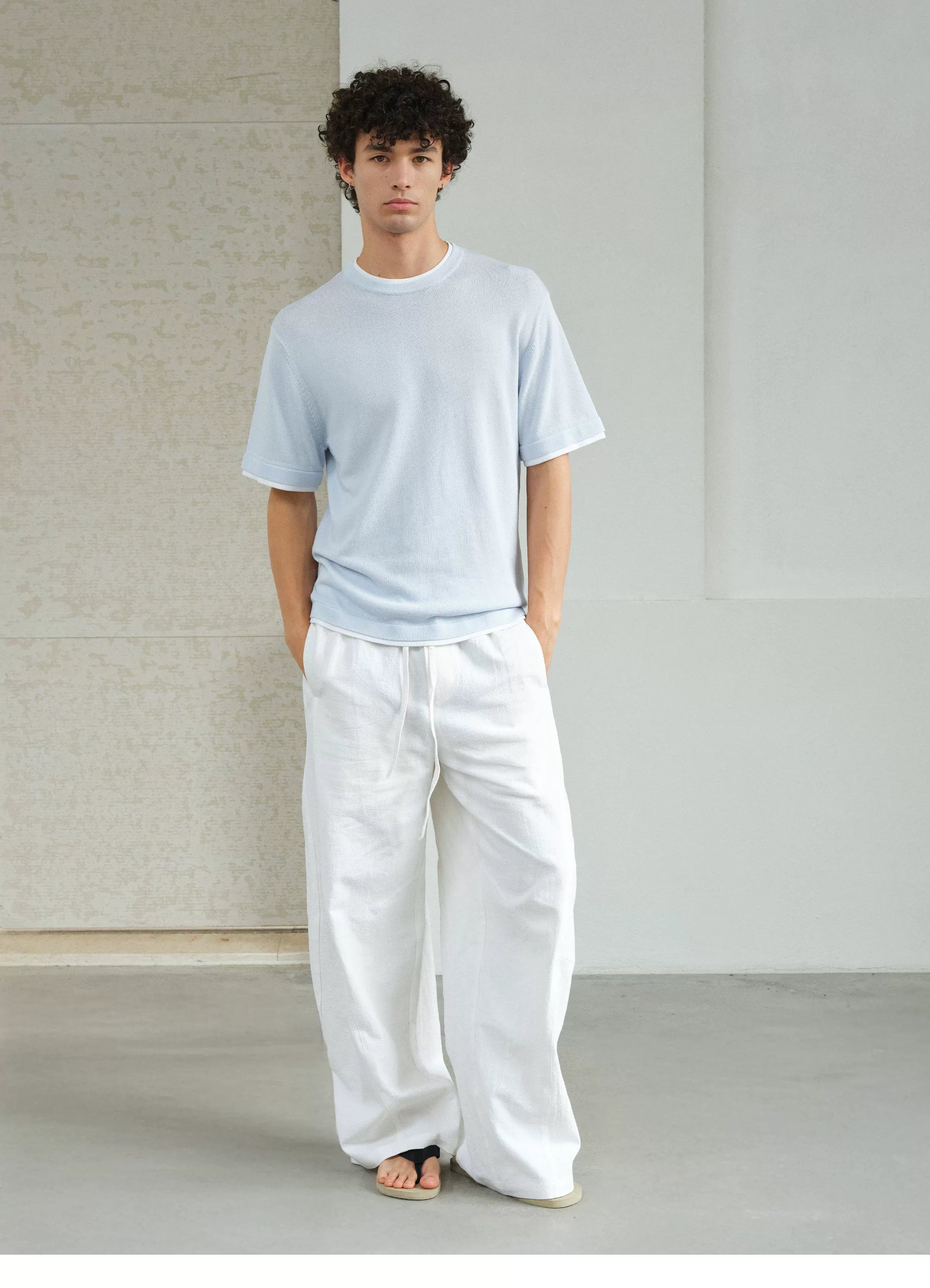 VLABMADE Linen-Blend Relaxed Fit Contrast Hem Short Sleeve Tee