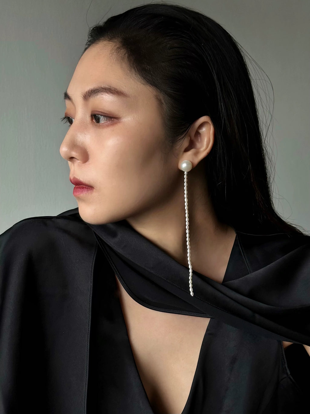 Lilis Weekend Freshwater Rice Pearl Silver Earrings