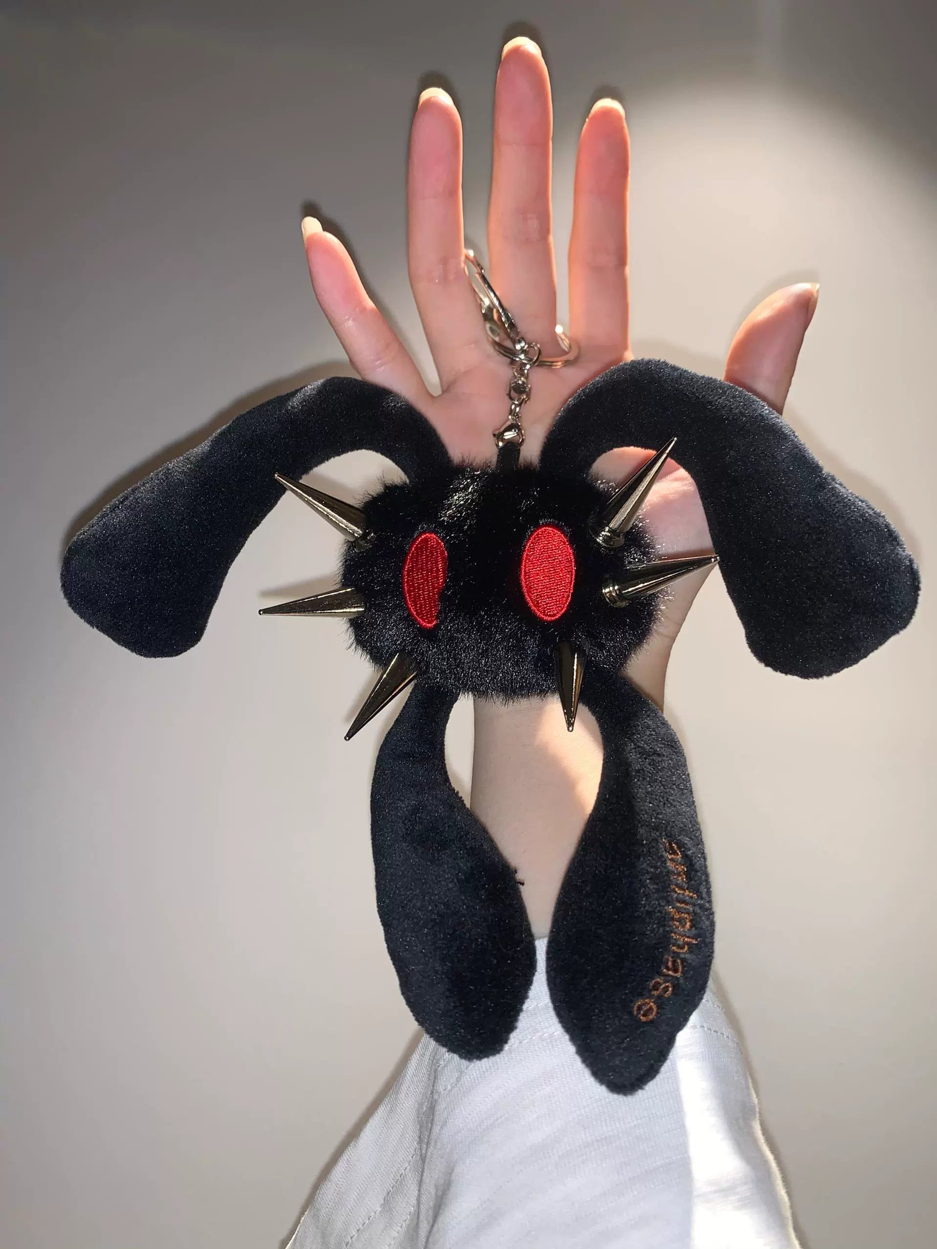 Antiphase Four-eared Rabbit Keychain Hanging Baby Pendant