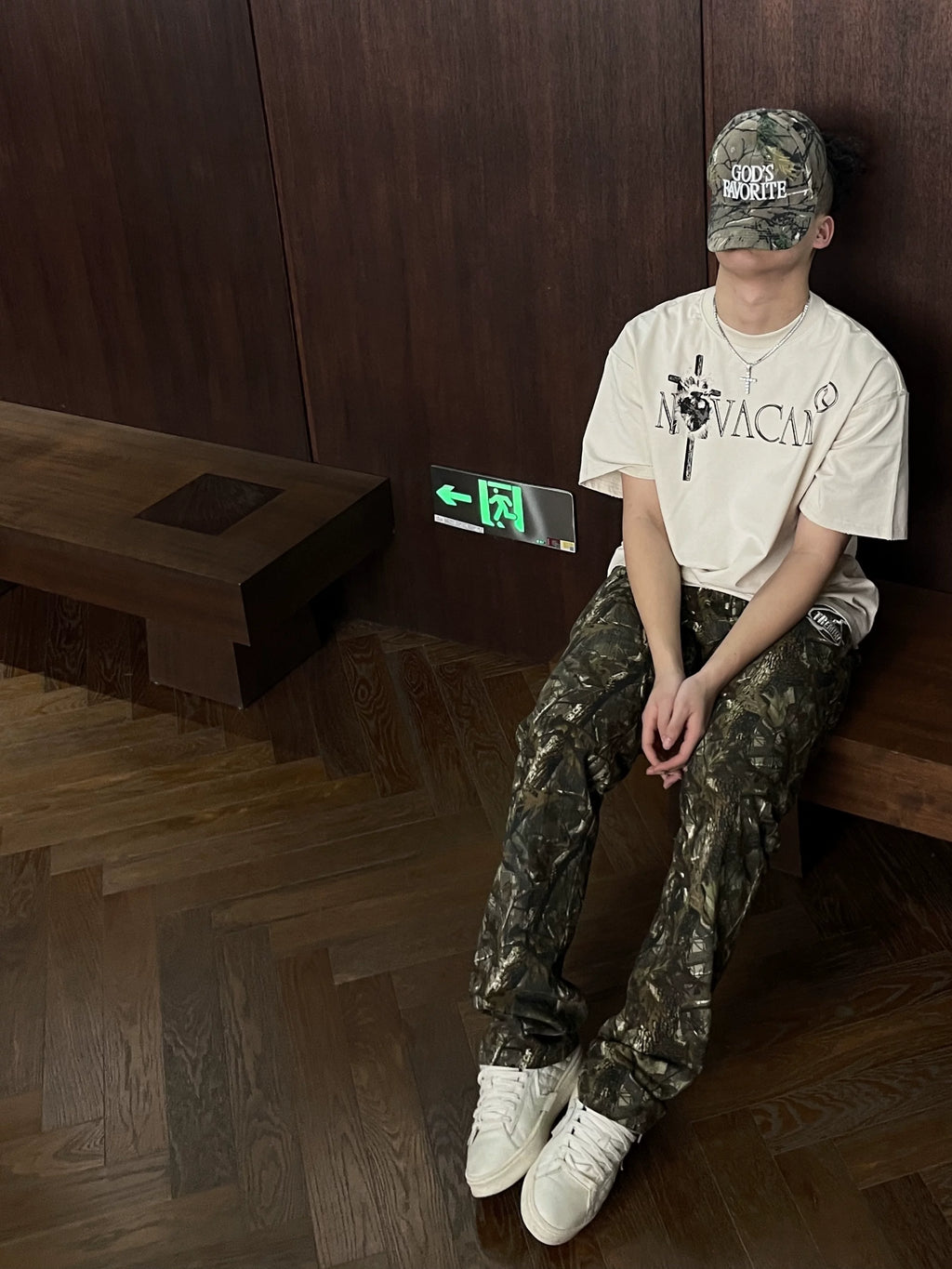 NOVACAM Edging Reverse Stitching Casual Tee