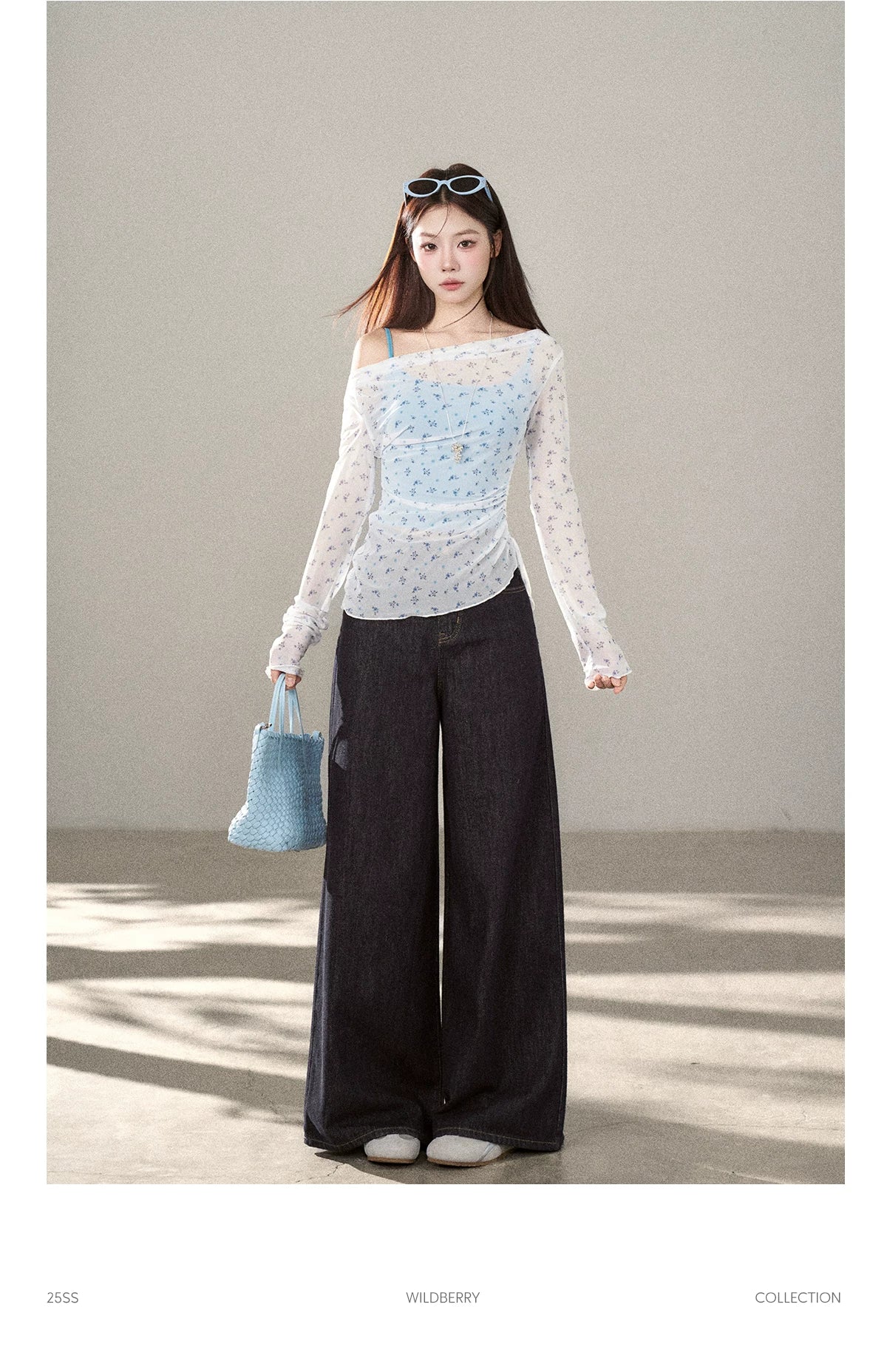 Wildberry Slim Skinny Floral Long Sleeve Sunscreen Blouse