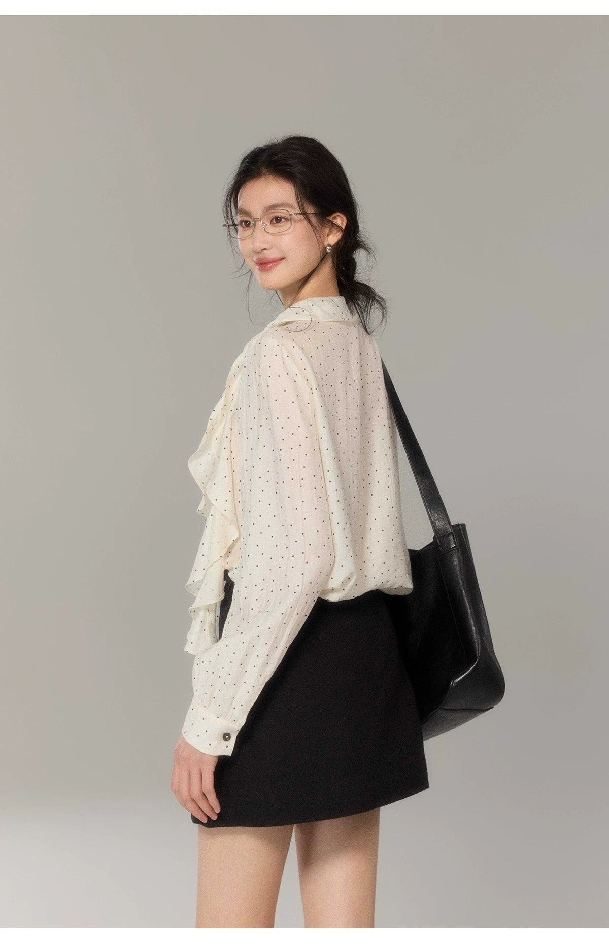 TYANG Polka Dot Fungus Edge Loose Streamer Shirt