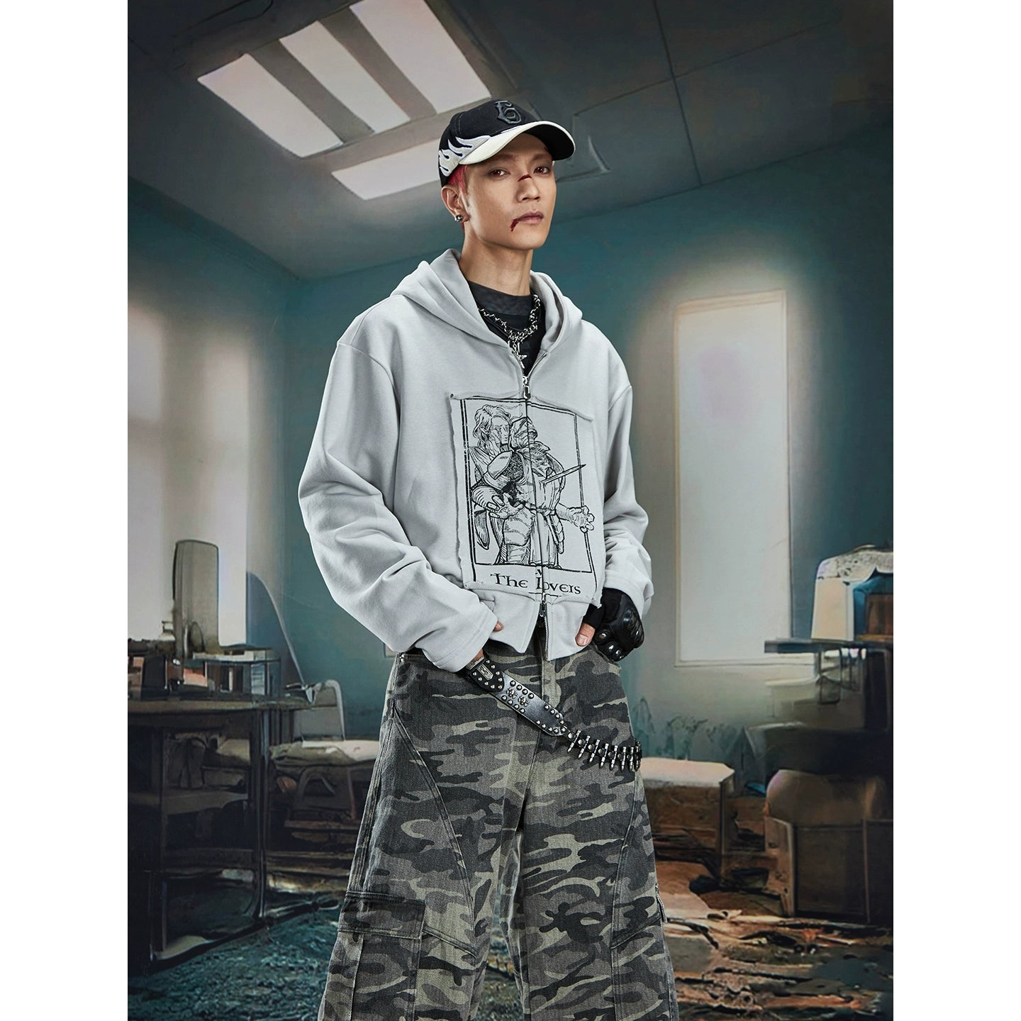 NOMANIAI Personalized Short Slim-fit Hooded Sweater