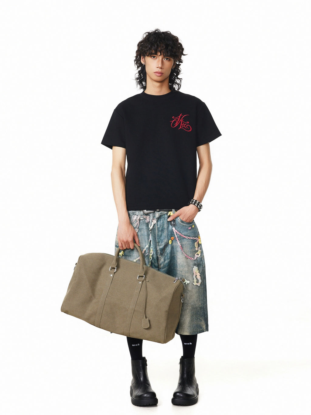 (Clearance) BTSG Vintage Embroidery Alphabet Hip Hop Front Shoulder Short Wide Tee