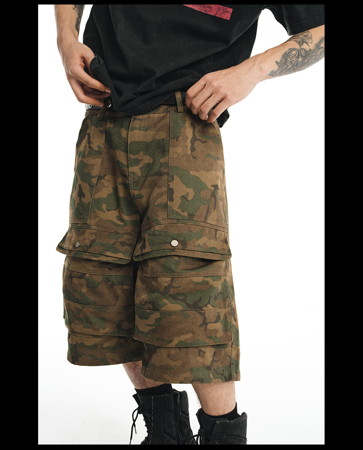 NOVACAM wasteland wind retro camouflage baggy heavy mottled old black cropped pants