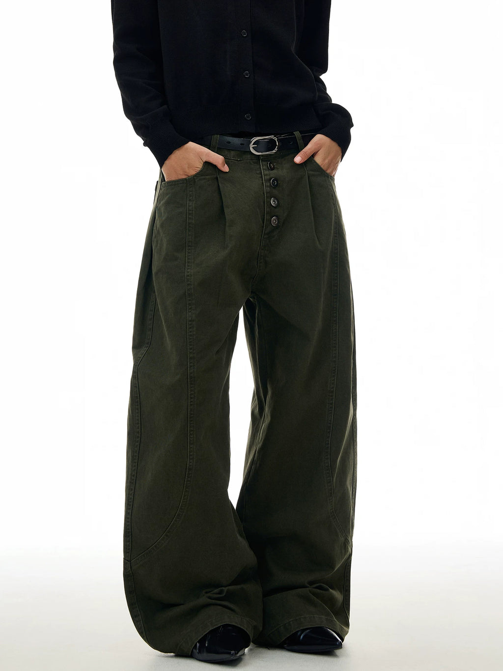 TRUQUEST Vintage Pleated Loose-fitting Wide-leg Cargo Pants